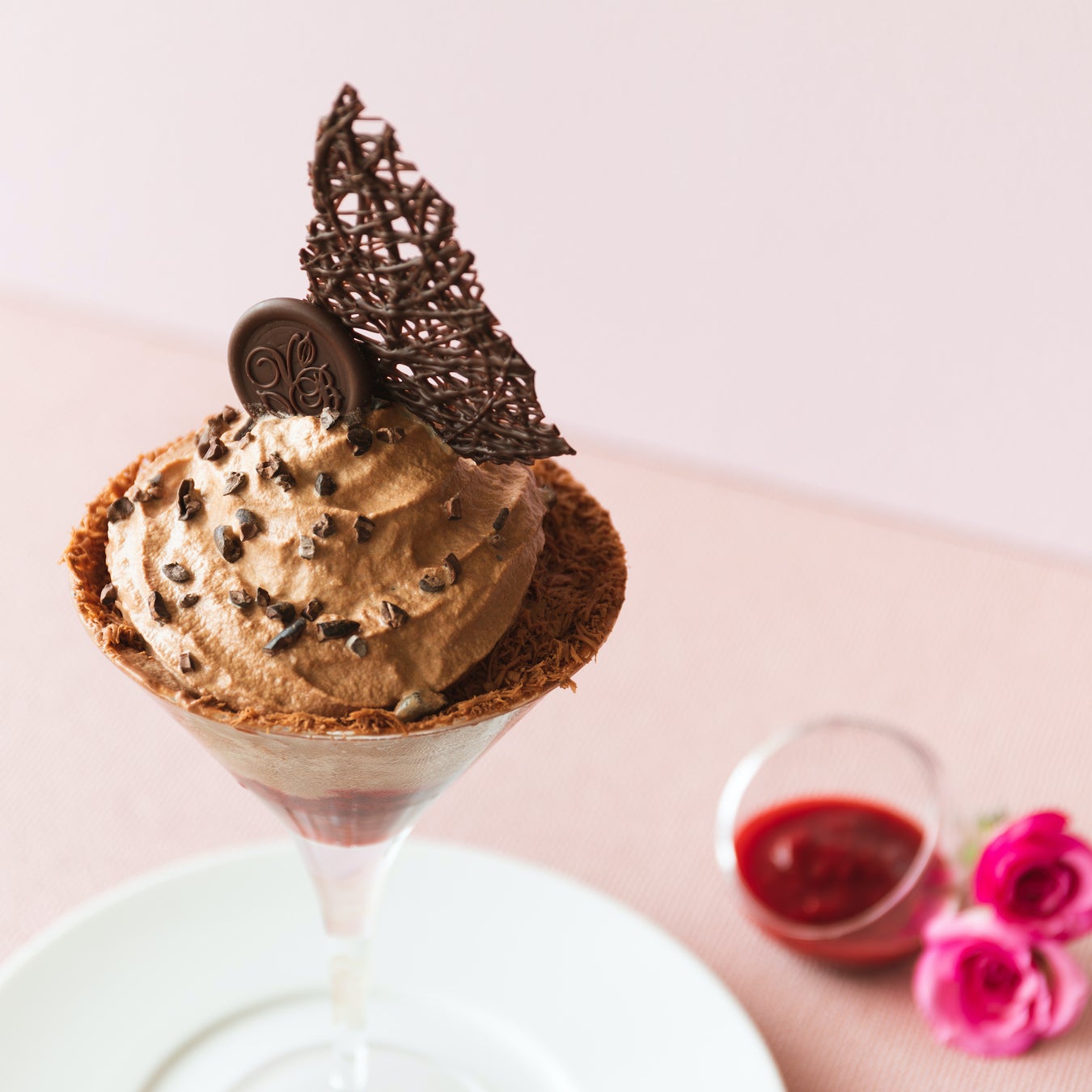 BAGEL & BAGEL から新商品が登場！ マンゴーの果肉を練り込んだトロピカルなベーグルや、南国フルーツのマフィンなどを期間限定で販売します！