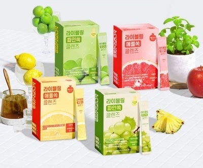 成城石井で初めてのカレーフェア「ようこそ！カレー沼へ」を7月18日(金)から開催！開発者たちのこだわりがつまった“カレー沼にいざなう”30品をラインアップ。