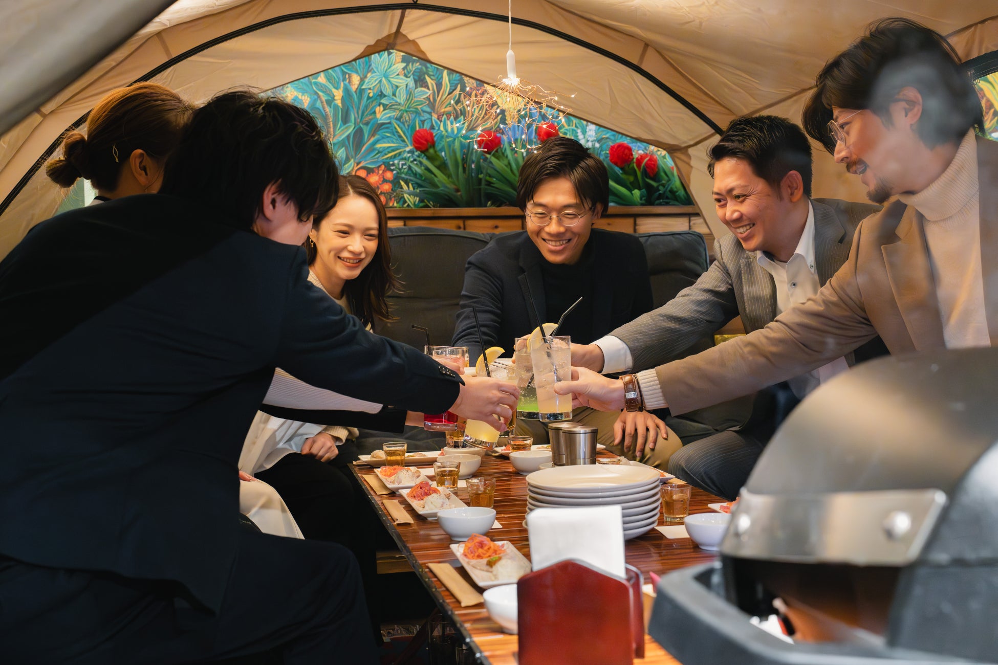 「岐阜の夜、長良川うかいと美食の競演──希少な高級観覧船上でフレンチガストロノミー──ラグジュアリープラン始動」