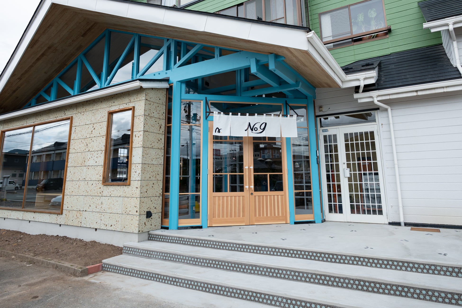 世界遺産・姫路城の前にＷＡ！DINING MANEKI姫路城前店2025年７月２５日 グランドオープン！