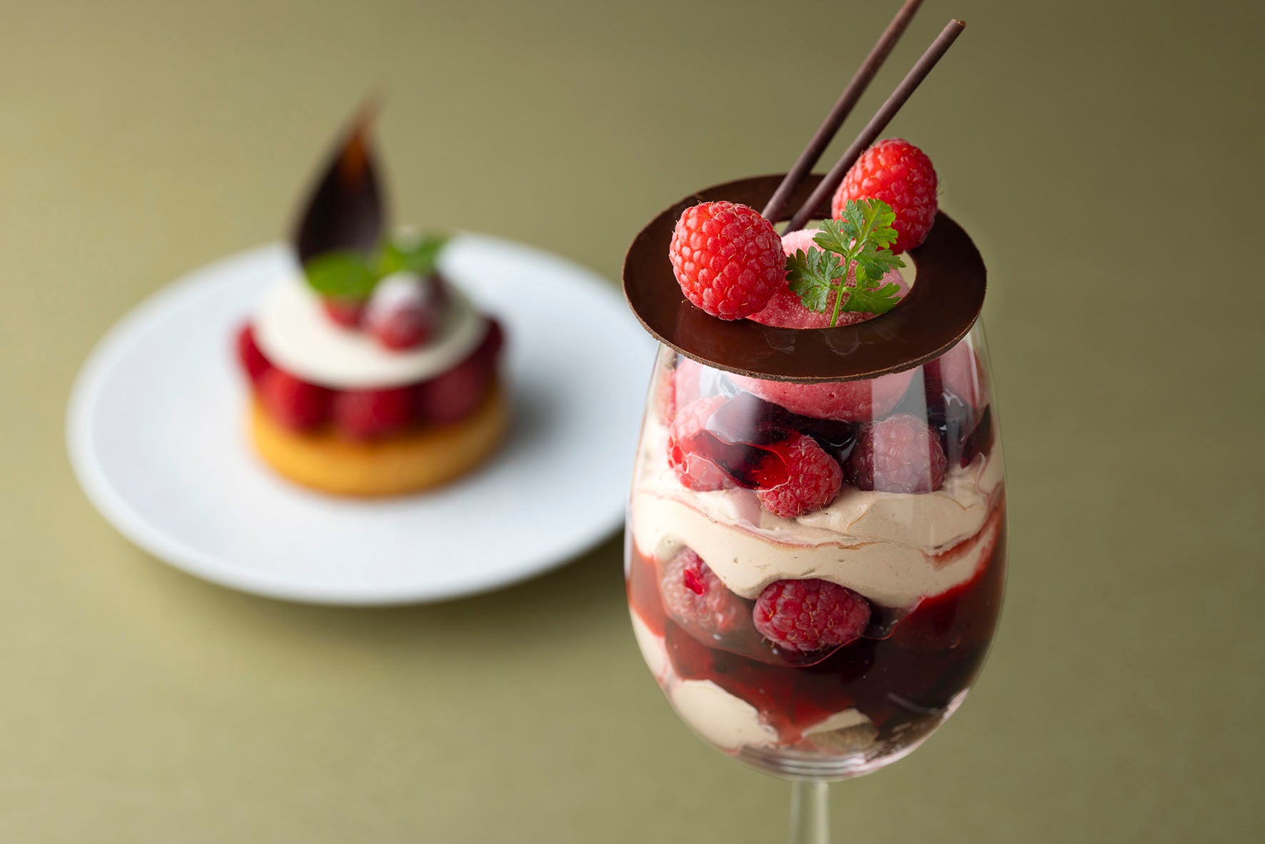 一口で爽快感。猛暑に効くトロピカルフルーツが3種のカクテルに！