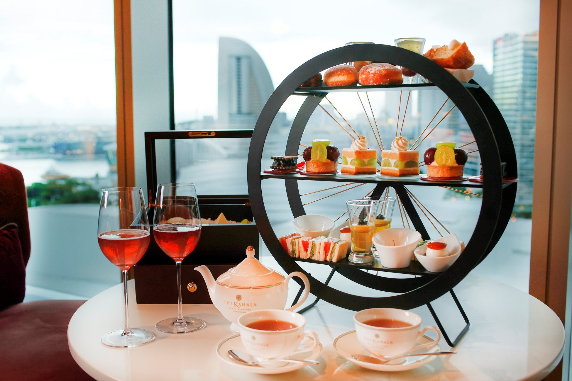 鮨職人が握る淡路島の本格鮨処 『淡路ハイウェイオアシス「すし富」』より、8月限定数量メニュー「夏の特別膳」登場！