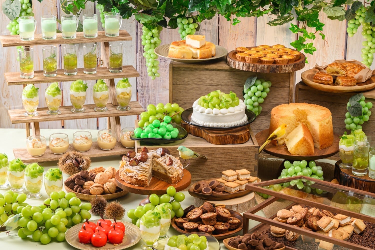 【夏季限定】銀座16階の天空レストランで極上Afternoon Tea｜夏が旬！白桃のアフタヌーンティーが今まさに食べごろ