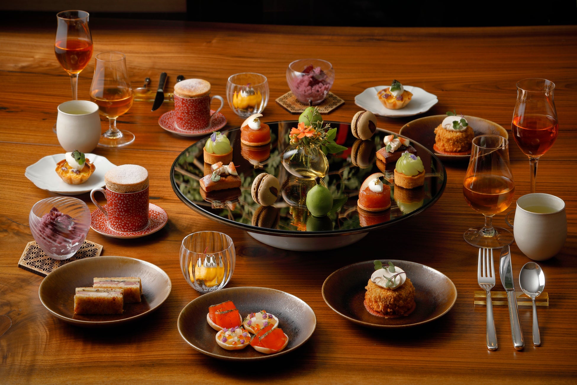 ホテル開業20周年をおばけたちが祝う「Halloween Afternoon Tea」開催【ザ・プリンス パークタワー東京】