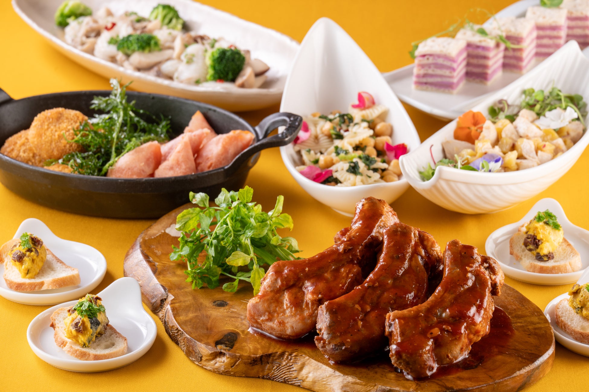 【エクスクリエ】働くママ・パパ実態調査2025 育休取得率に大きな男女差、配偶者の積極的な家事・育児参加をのぞむ女性の声