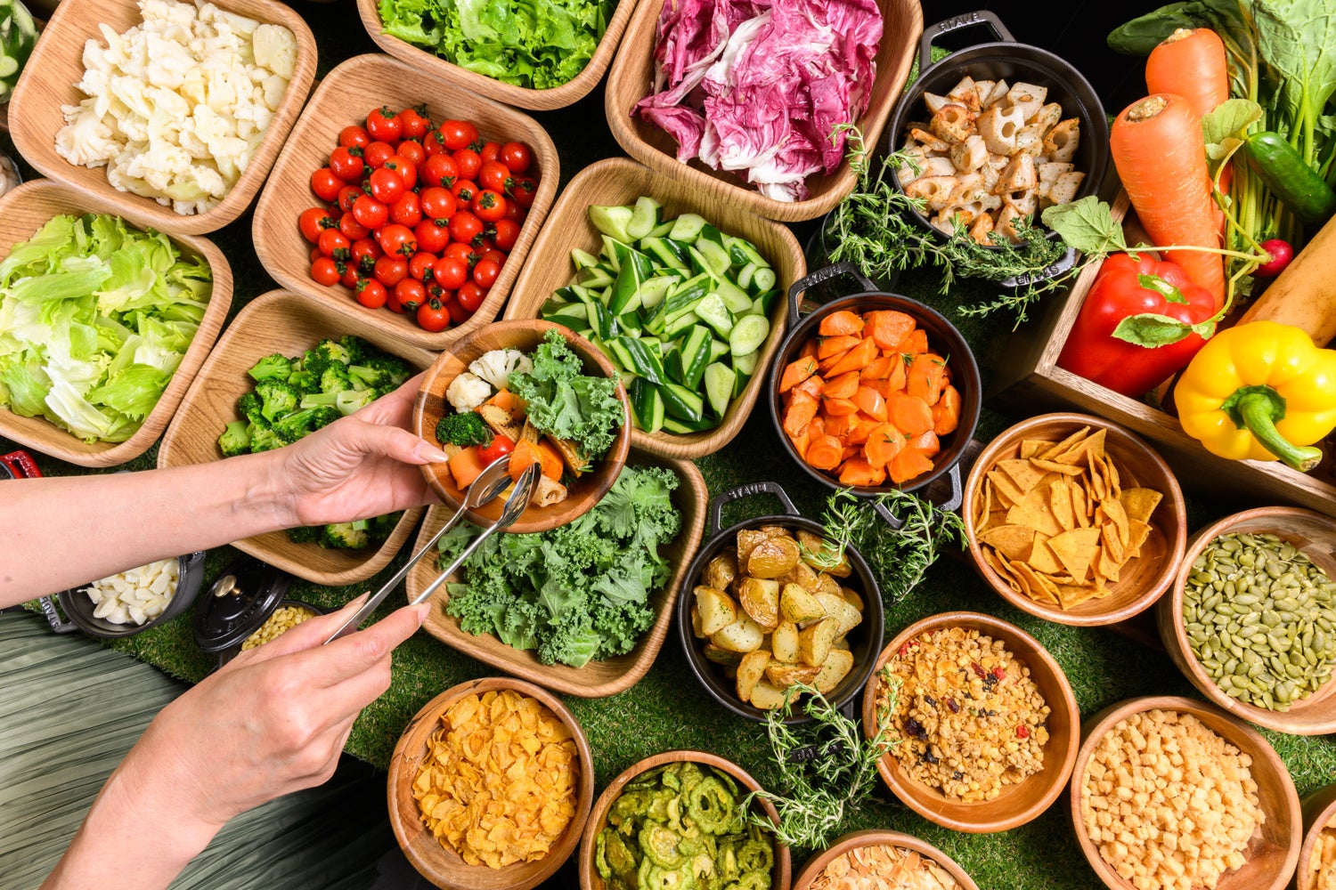 「やよい軒」世界共通フェア「TEPPAN FAIR(鉄板フェア)」第３弾！酸味が効いたジャポネソースで味わう 『牛バターちゃんぽん焼定食』