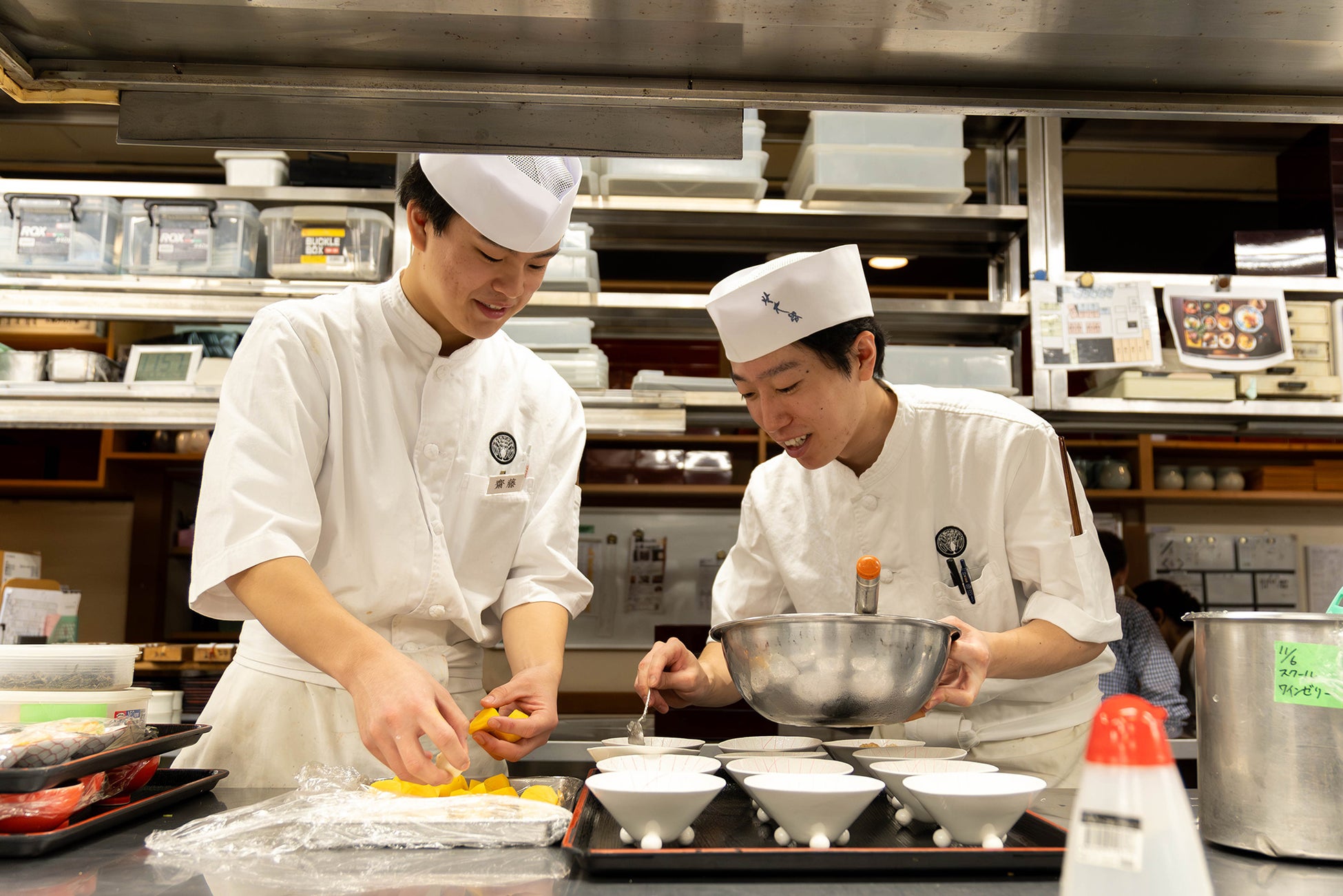 関西限定ブランドから滋賀県の味が初登場！「近江牛」を使用※し、関西びわこ工場のみで生産『ポテトチップス関西味浪漫 近江牛ステーキ味』