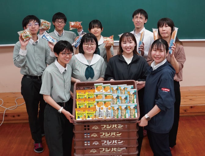 昨年よりれん乳(アイス部分)マシマシ!(※1)「セブンプレミアム 森永 れん乳氷 鬼れん乳」全国のセブン‐イレブンにて7月29日(火)から順次数量限定で発売