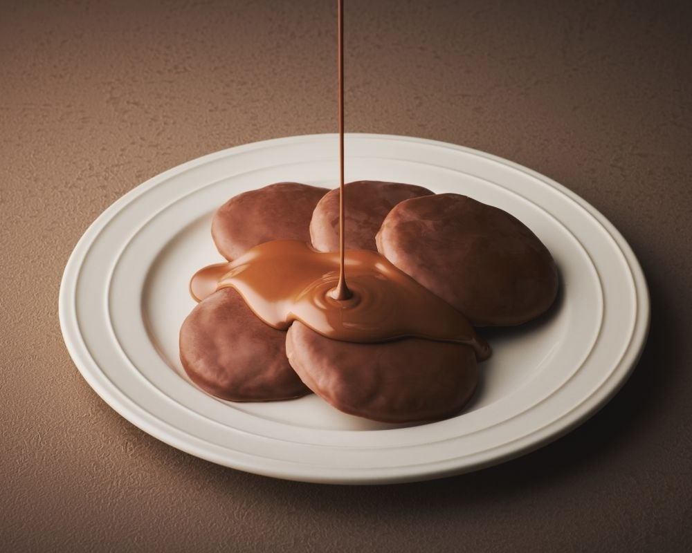 伊藤園、JAおおいがわ、ホテイフーズの3者が共同で実用化。茶殻肥料の製品化により静岡県での地域資源循環型農業を推進