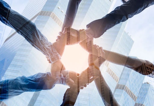 「ワンダーステーキ泉南店」夏休み期間限定イベント！「週替わり人気３種、もう一品のトッピング半額」イベント開催！ランチ限定サービスなので、お昼ご飯は是非ともワンダーステーキ泉南店へ！