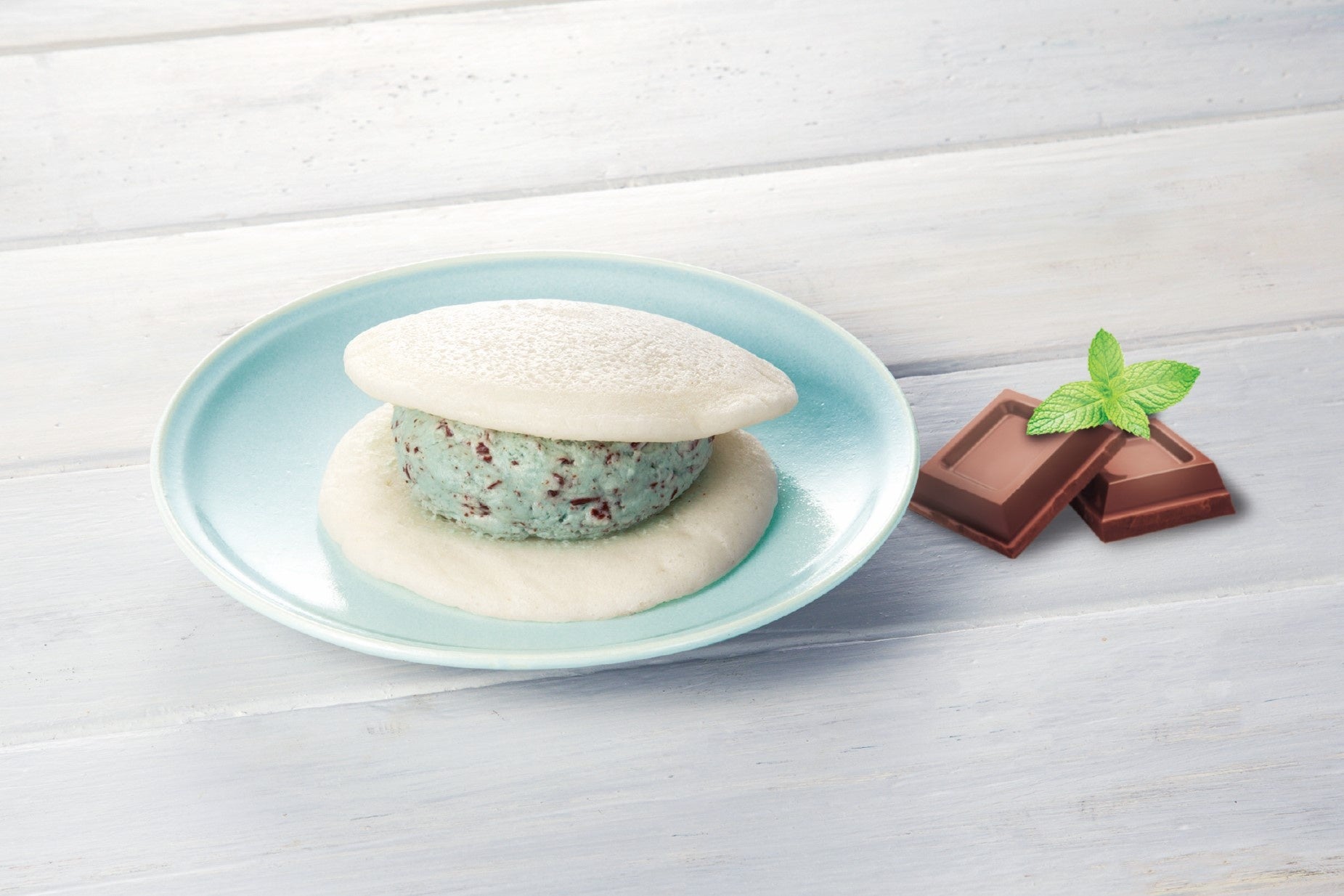 芋と栗、秋の味覚をひと足早く贅沢に！「プレミアムガーナ　モンブランショコラ＜和栗＞」「チョコパイ＜蜜芋バタータルト＞個売り」「チョコパイ＜和栗モンブラン＞個売り」８月19日（火）発売