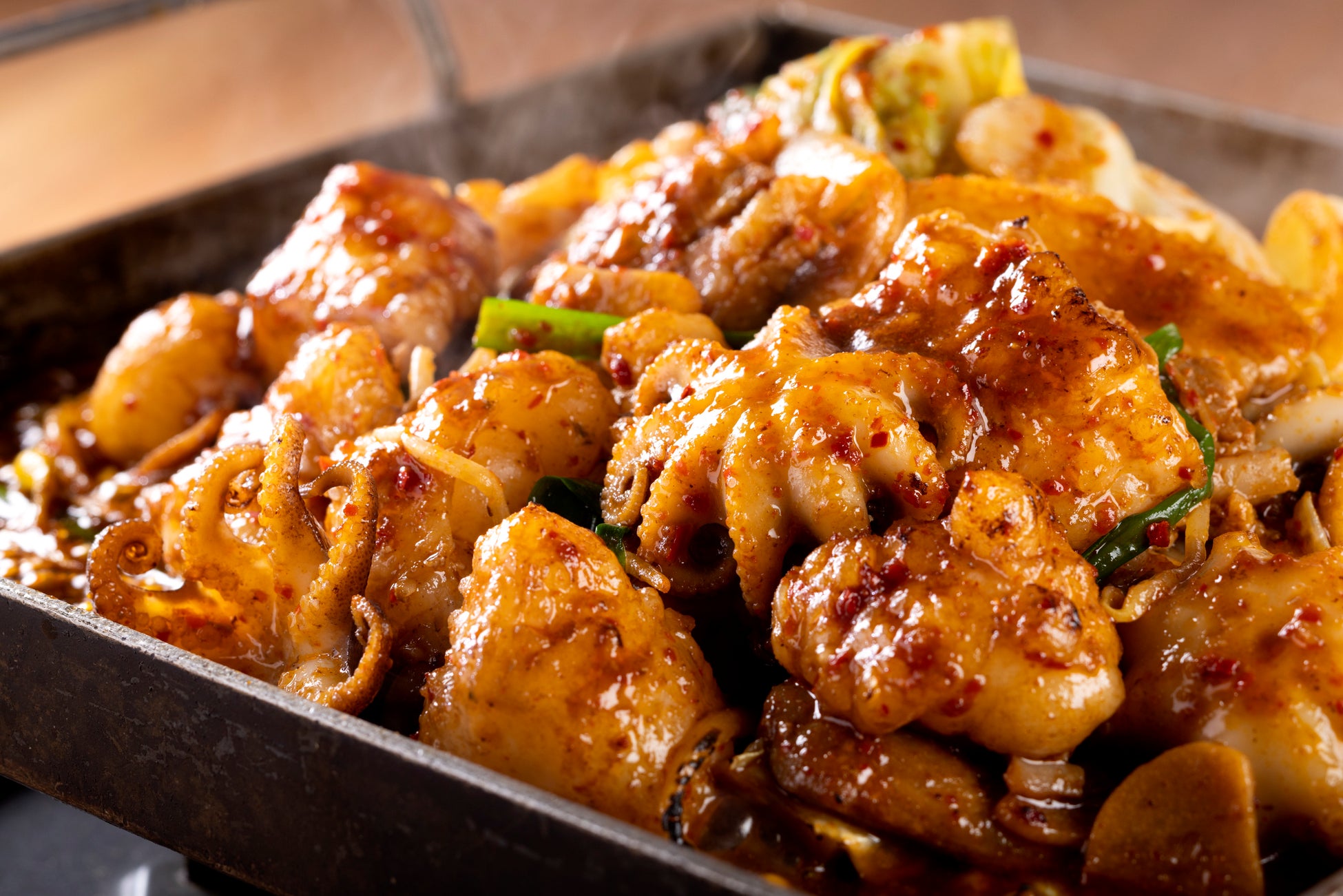 【毎月4日はフォロワー様感謝DAY】 全国200店舗東京で行列ができる居酒屋チェーン新時代が全国全店で「ファーストドリンク94円（税込１０３円）」キャンペーンを開催