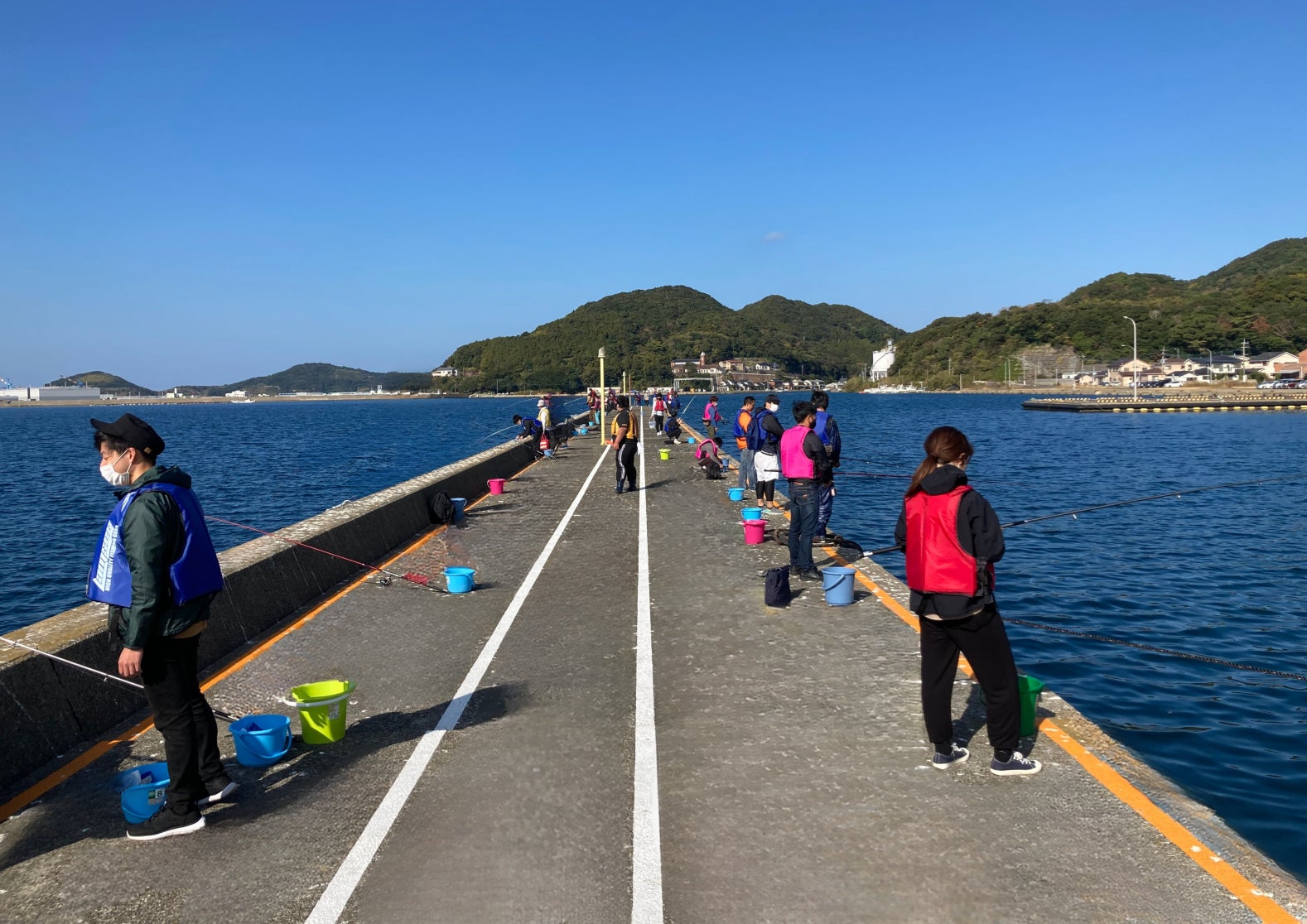 TacoBell × 映画『ランド・オブ・バッド』「LAND OF FIRE 3TACOS」爆誕！映画級のスパイスタコスで、極限のうまさを体感せよ！