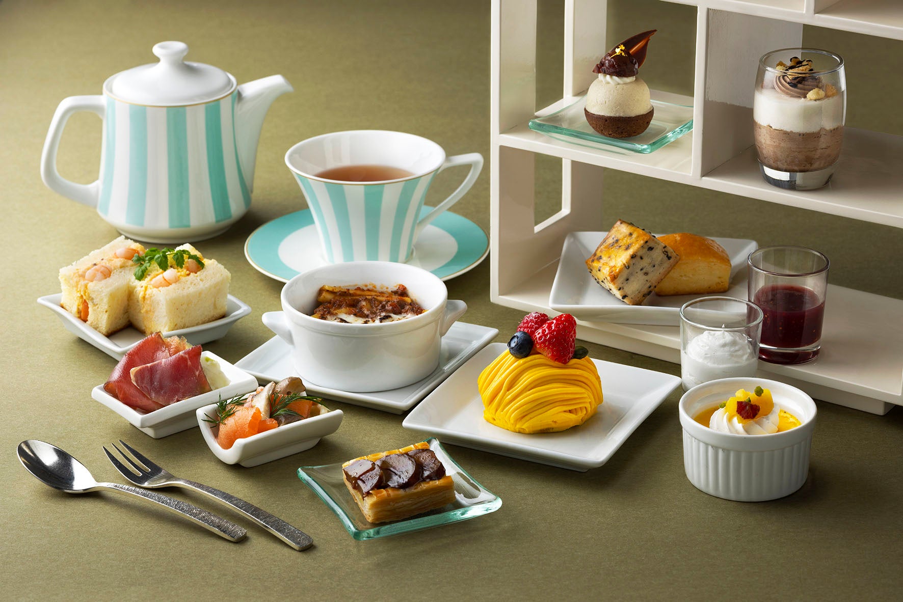 【ホテルJALシティ福岡 天神】昭和レトロ・イブニングハイティーを9月より提供