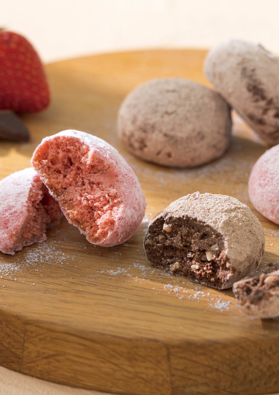 定番の美味しさをお手軽に！「ミニロール たまごサラダ＆ハムチーズ」が持ち運びしやすいボックスタイプで8月5日（火）から新登場！