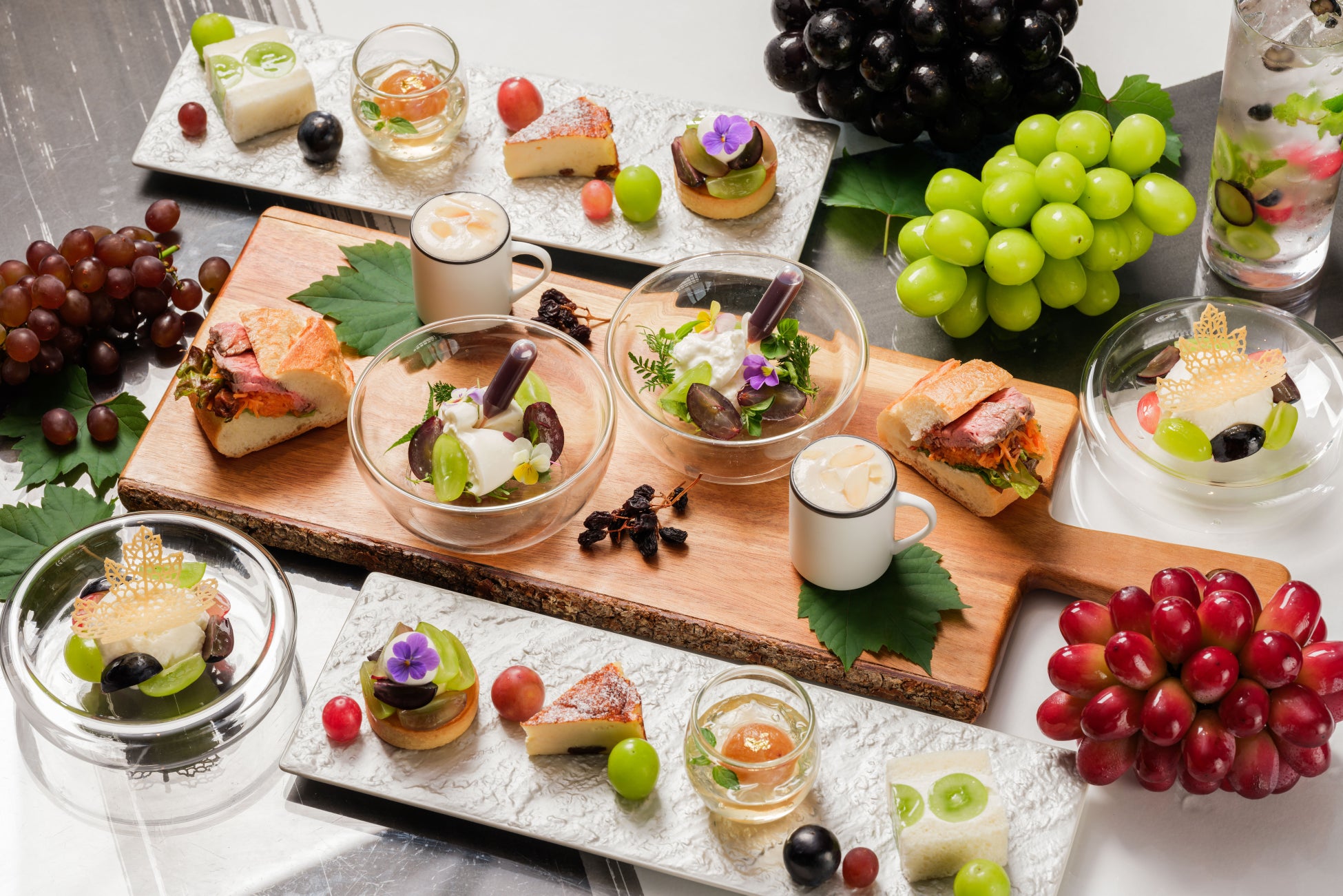 ドミノ・ピザ、おうちに居ながらおいしく!涼しく!フェス気分を堪能肉ピザ新商品4種を集めた「サマーミートフェスティバル」8月18日(月)より期間限定開催!