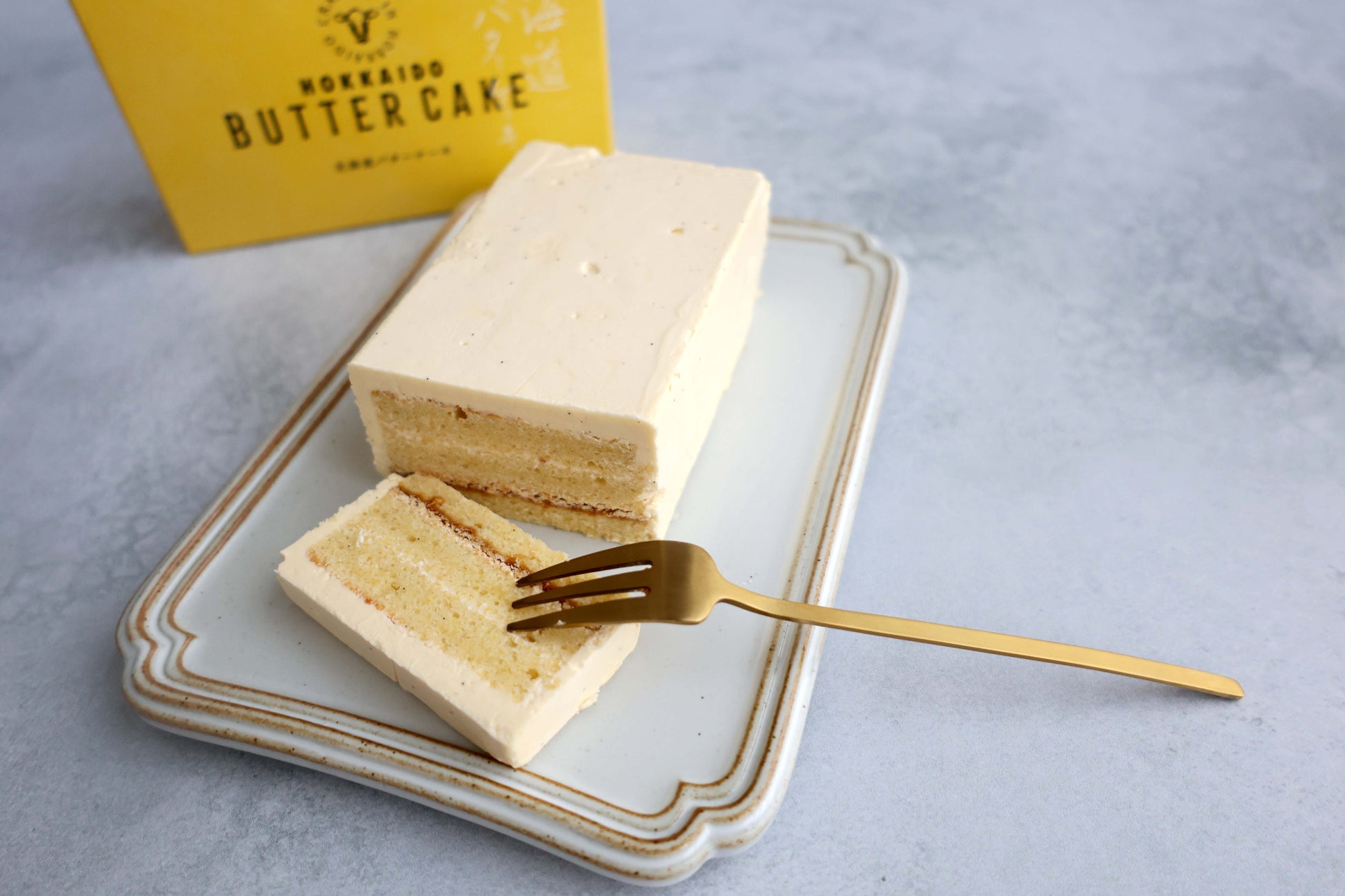 JR上野駅「エキュート上野」真夏に楽しむクリスマス?! カプセルトイの空ケースでオーナメントを作って、ツリーに飾ろう！「サマークリスマス」初開催!!