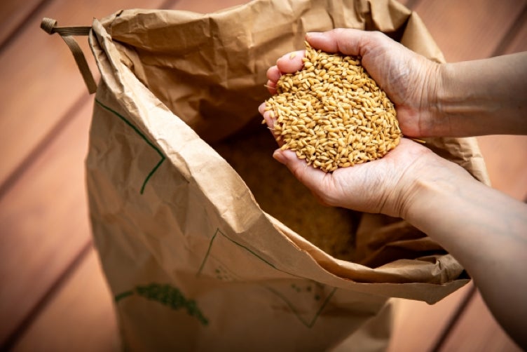 機械による審査は一切なし。日本一“甘いお米”を発掘する「お米番付12回大会」が8月8日よりエントリー開始。団体部門の新設、生産者交流会も初開催。2つの新しい取り組みで農業の未来をつないでいきます。