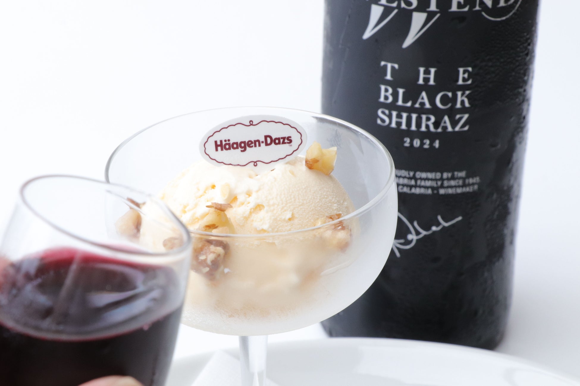 万博で生まれた“砂”の友好同盟「サンド・アライアンス」を契機に商品化　両国の“砂”を使ったコラボ珈琲が東京・新橋に初上陸「鳥取・ヨルダン砂同盟フェア」