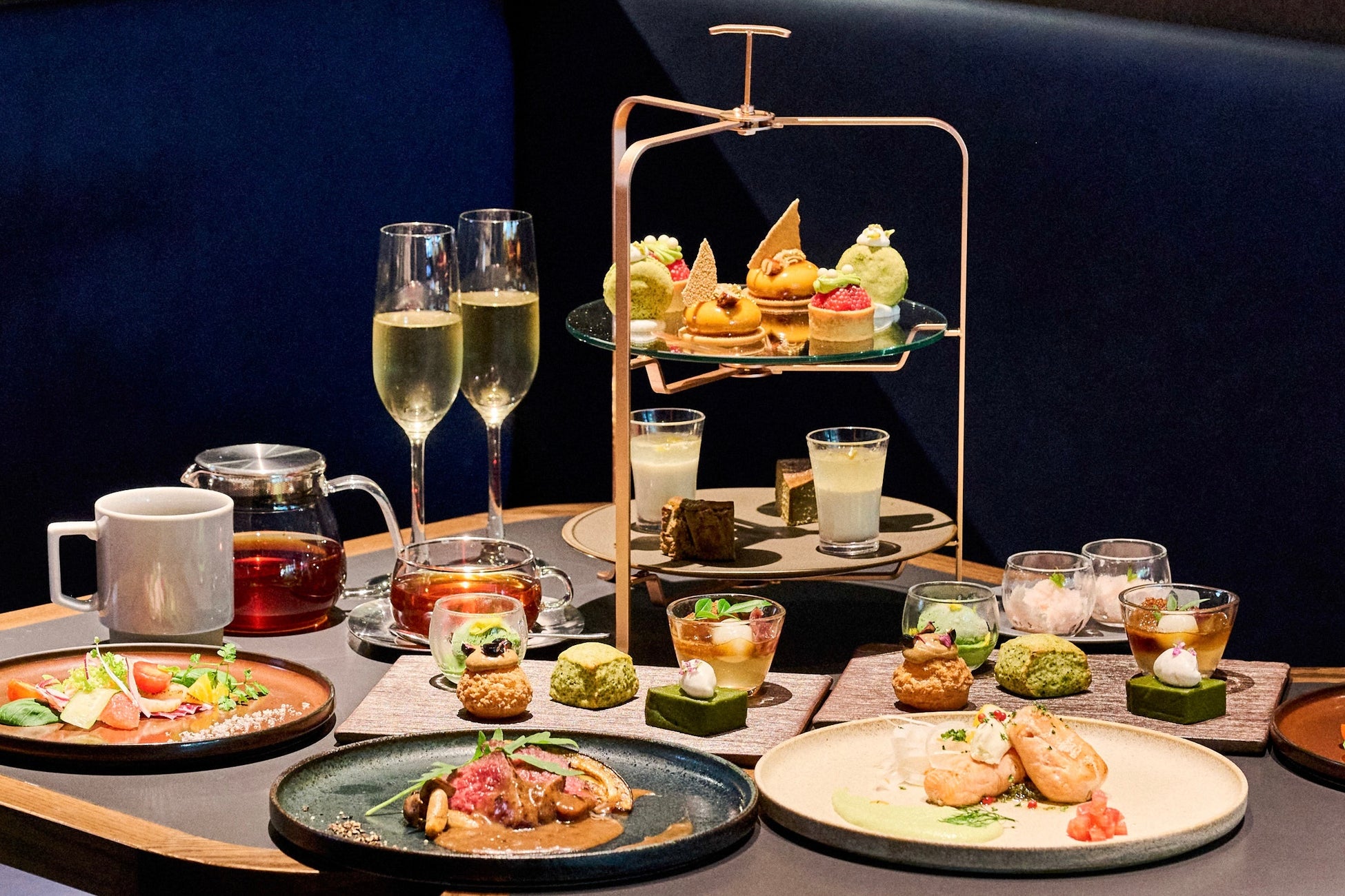 【都ホテル 京都八条】「キレイを叶えるご褒美時間」山田製油の黒ごまなどを使用した『漆黒のアフタヌーンティー』を販売