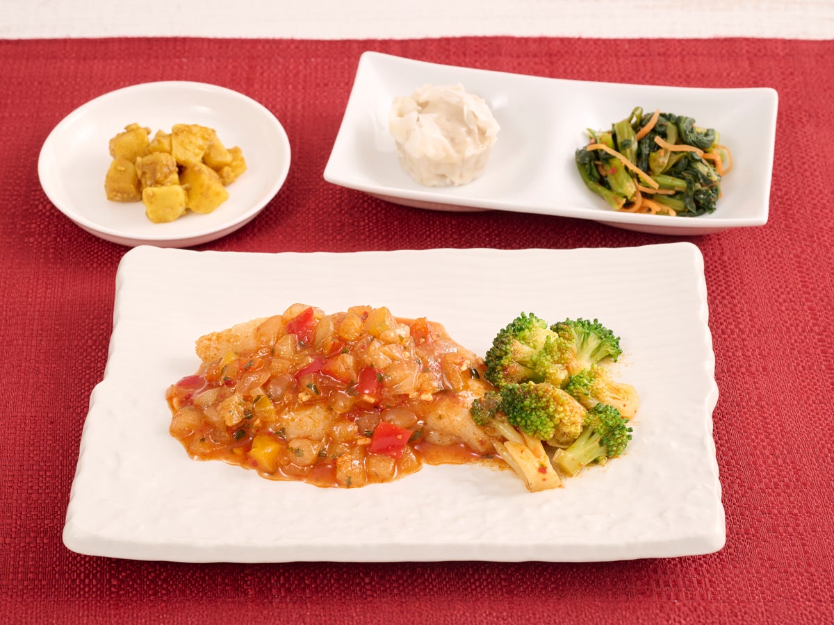 ナッシュ初！南九州産のマグロを使用した「特製ソースのマグロカツ」