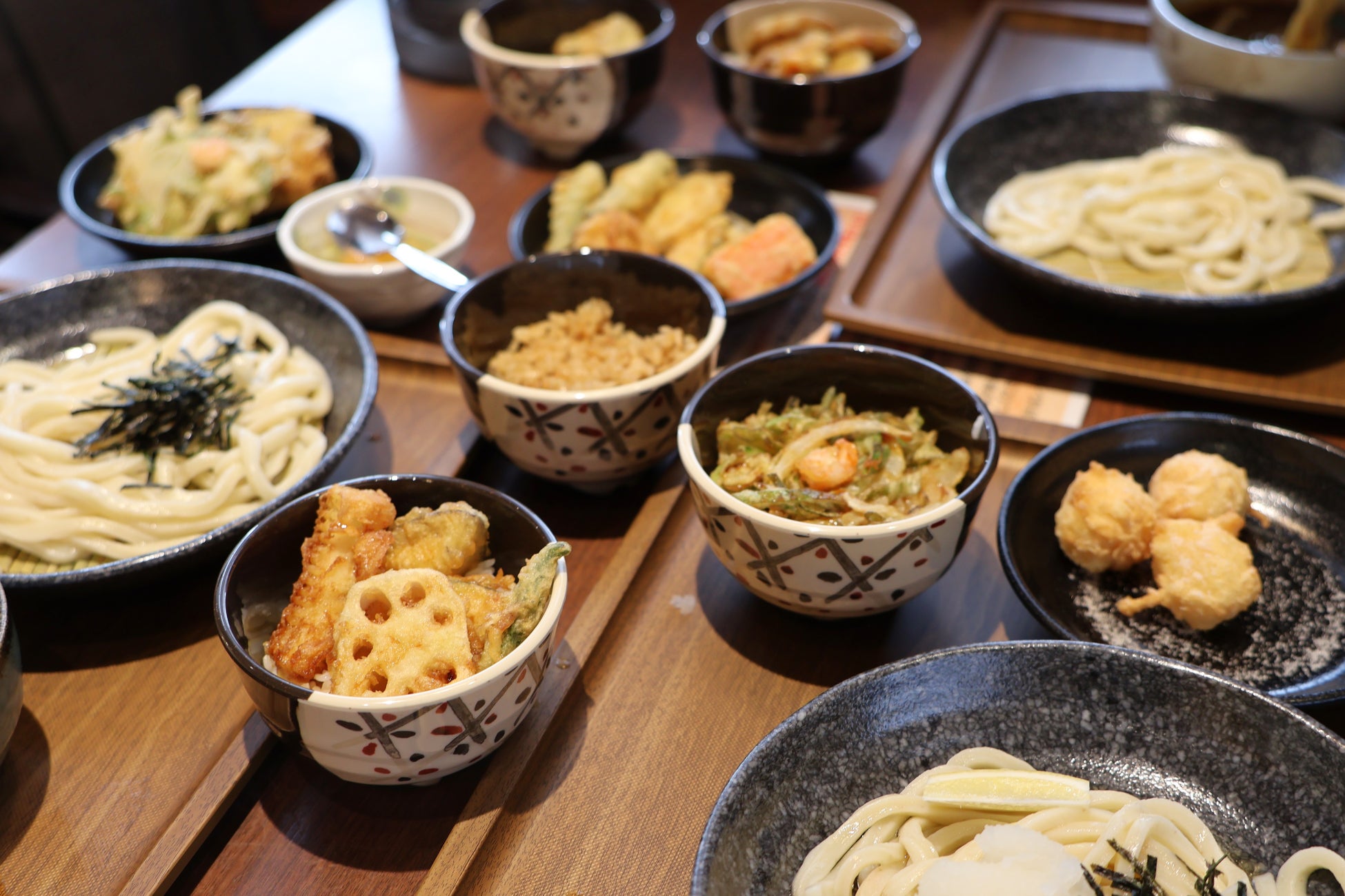 秋の味覚の供宴【甲羅本店】が「かにと松茸フェア」を9/5(金)より開催!旬の食材を使ったお得な御膳やランチもご用意!