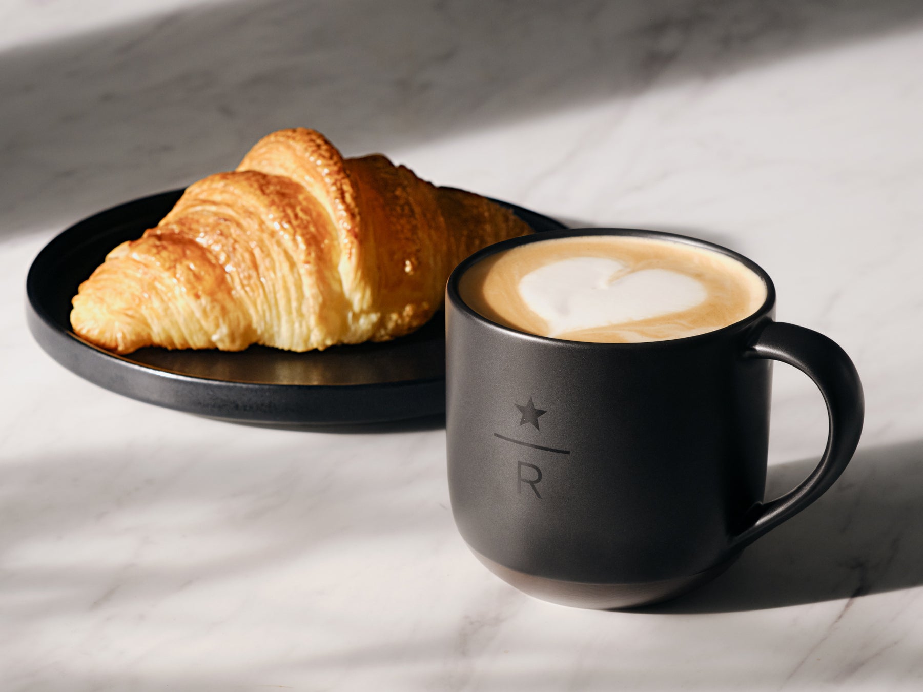 東京駅構内「dancyu食堂」にて、今夏も「完全養殖 黒瀬ぶり定食」を期間限定で販売