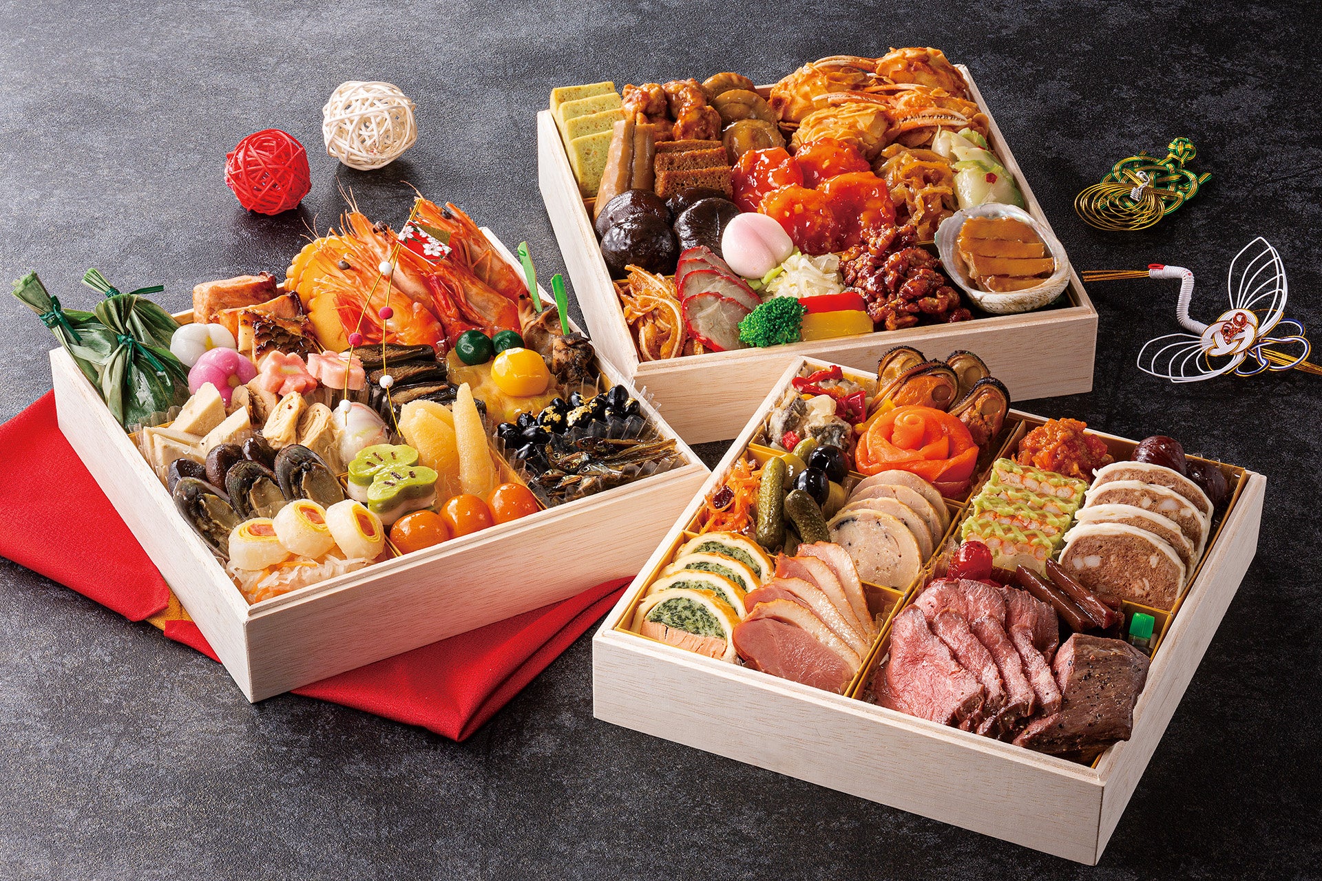 【ホテルメトロポリタン 川崎】 「巨峰のパフェ 和(なごみ)」を提供