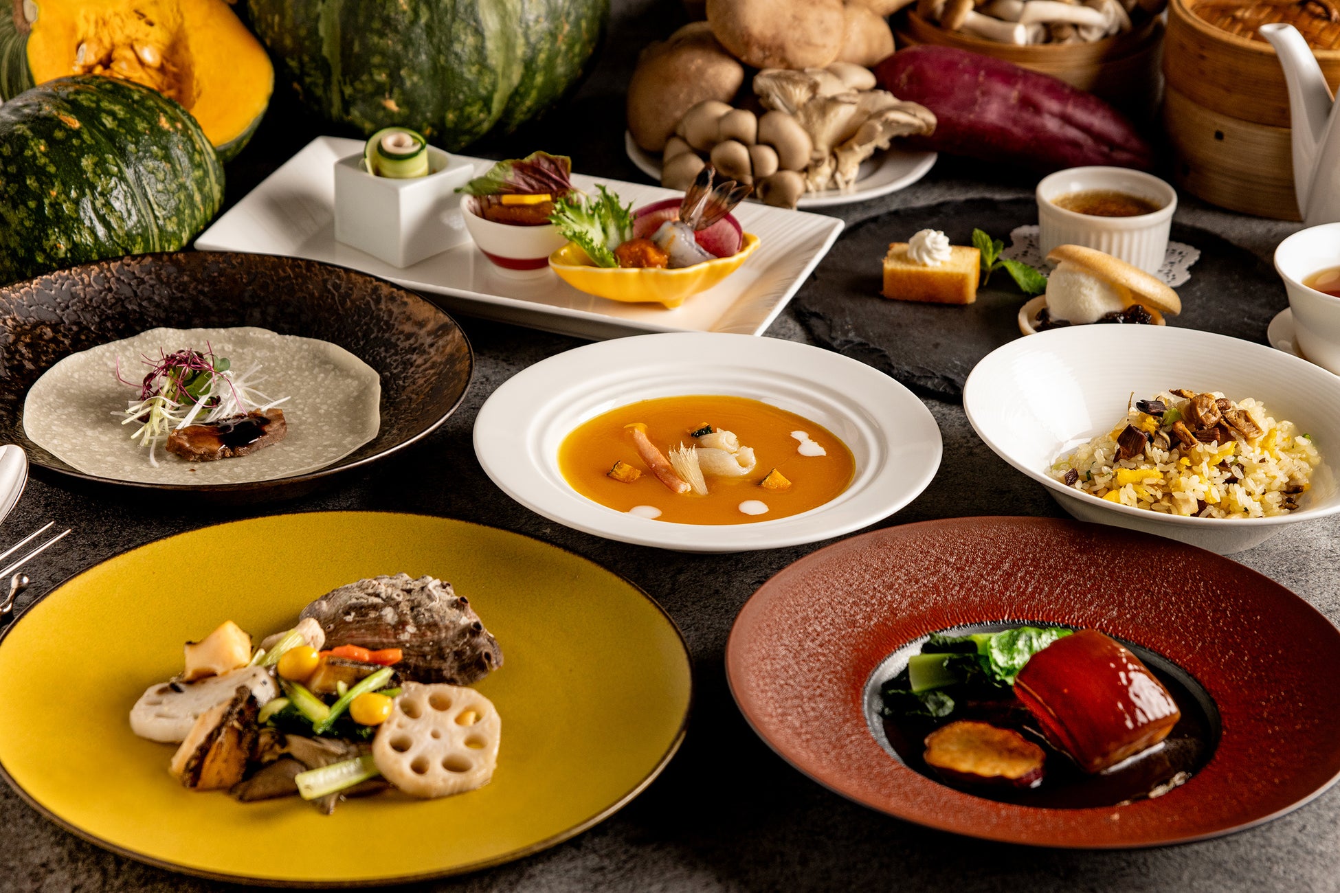 【秋季限定】秋の味覚を詰め込んだ今だけの贅沢コースが、梅田スカイビル39階「中国料理 燦宮」に登場 !松茸・黒毛和牛・北京ダックを味わう、秋限定の美食コース< 瑞宴 >全8品