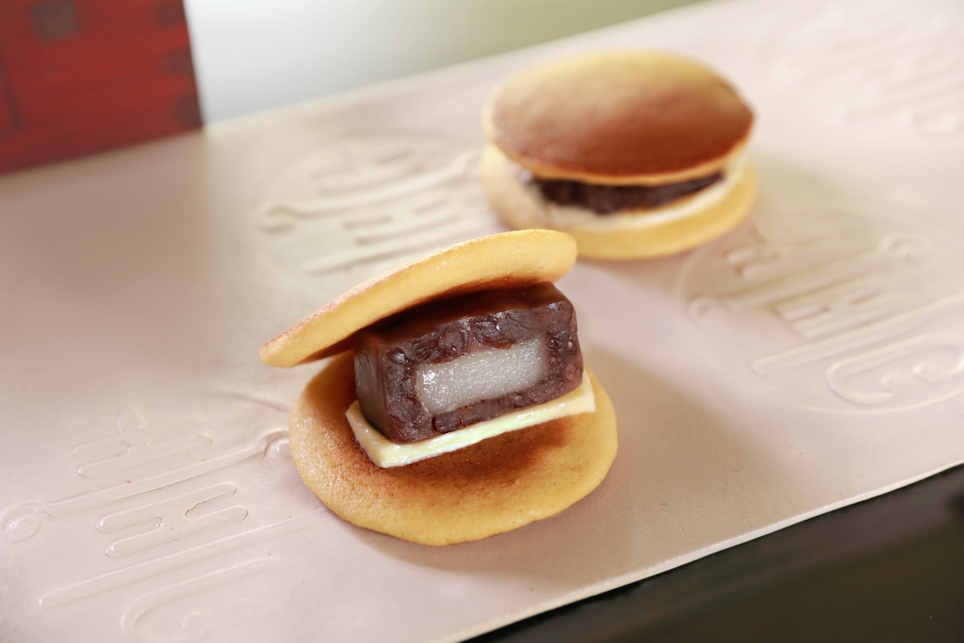 “ボージョレ希望の光”と絶賛の「ピエール・マリー・シェルメット」が今年もANAオリジナルラベルで登場！ボージョレ・ヌーヴォ2025