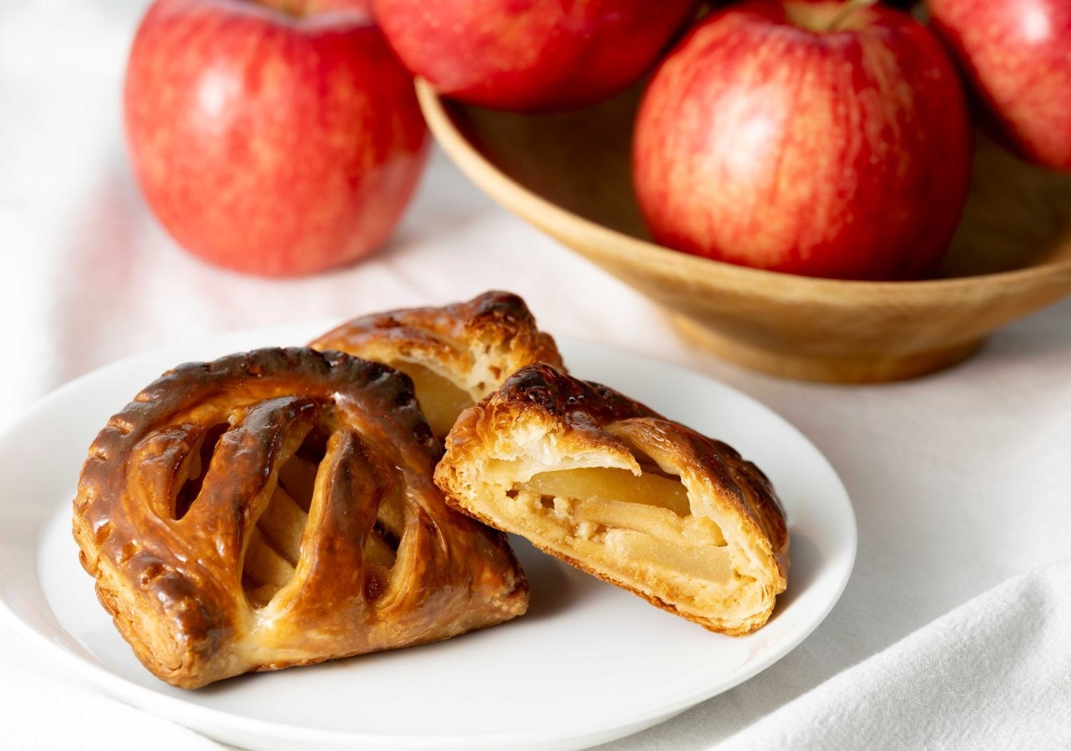 ドーナツで楽しむ“秋の味覚狩り”！ほっくりスイートポテト・まろやかモンブラン・とろけるパンプキン秋らしい人気スイーツを味わえる3種が新登場！2025年9月10日（水）より期間限定販売