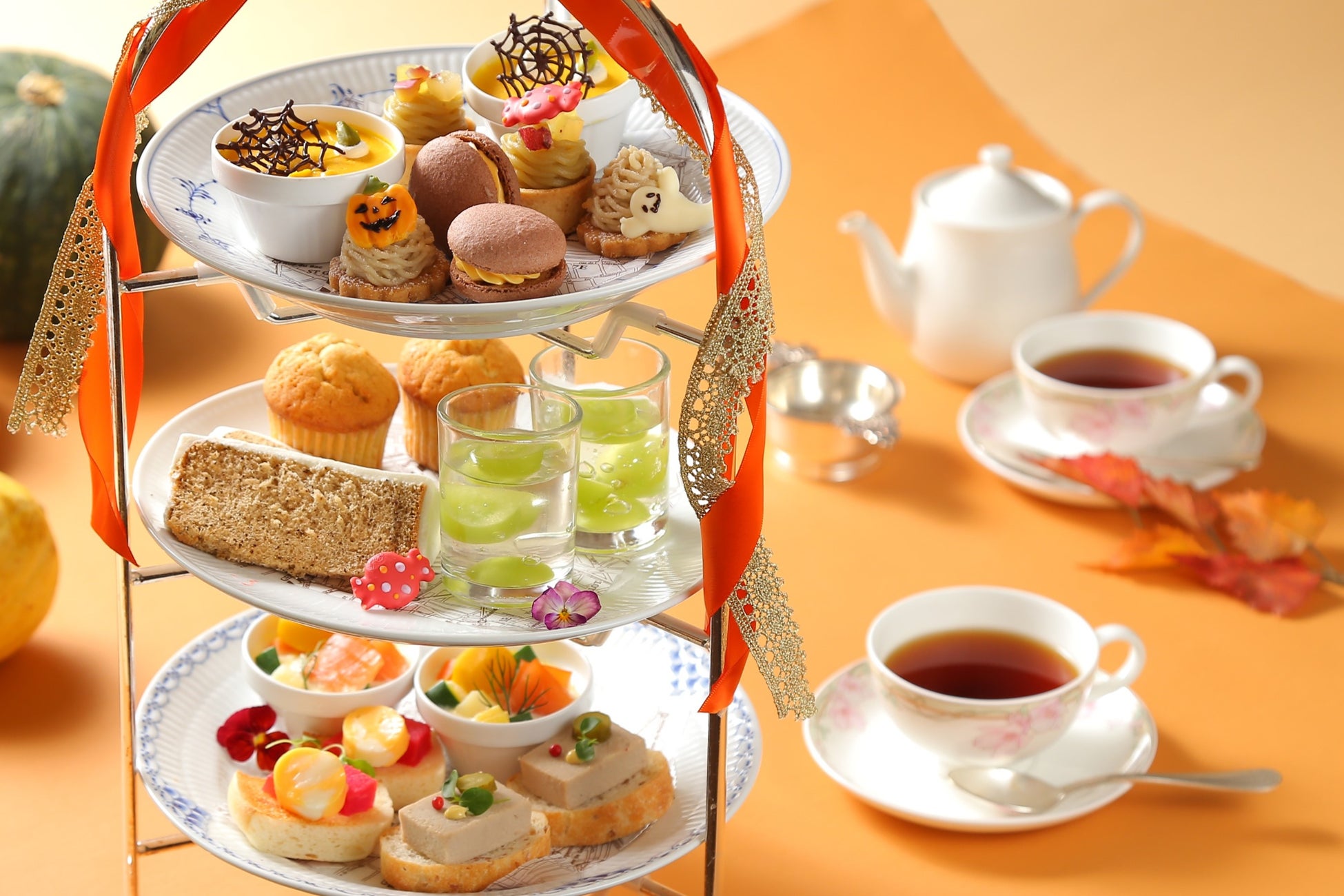 JIMMY CHOOが銀座にカフェをオープン