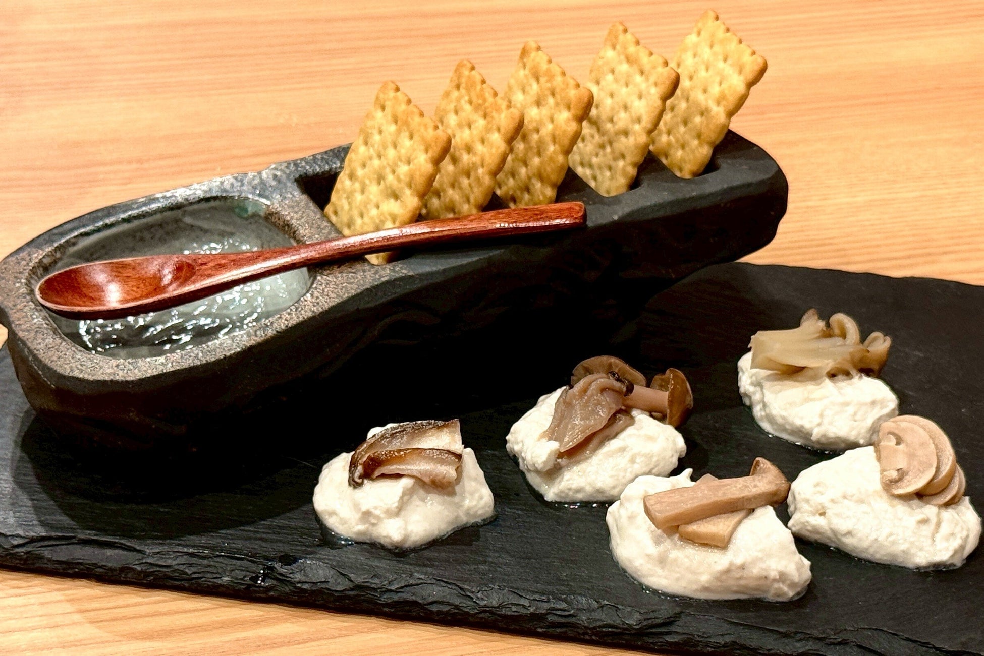 Red Bull Tetris® の世界観を体験できるコラボルームがバーガーキング® 秋葉原昭和通り店に登場！公式アプリの応募用クーポンで応募した方の中から特別イベントへの参加権が20名様に当たる！