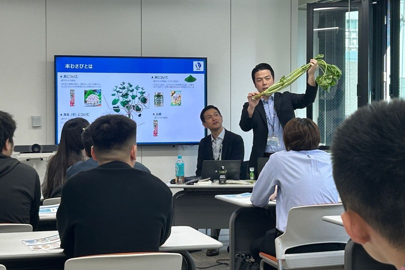 【シナグロブリティッシュセレクションByマダムヒロミ】日本橋三越英国展出店記念にプレゼントキャンペーンを開催中！抽選で人気スイーツセットをプレゼント！