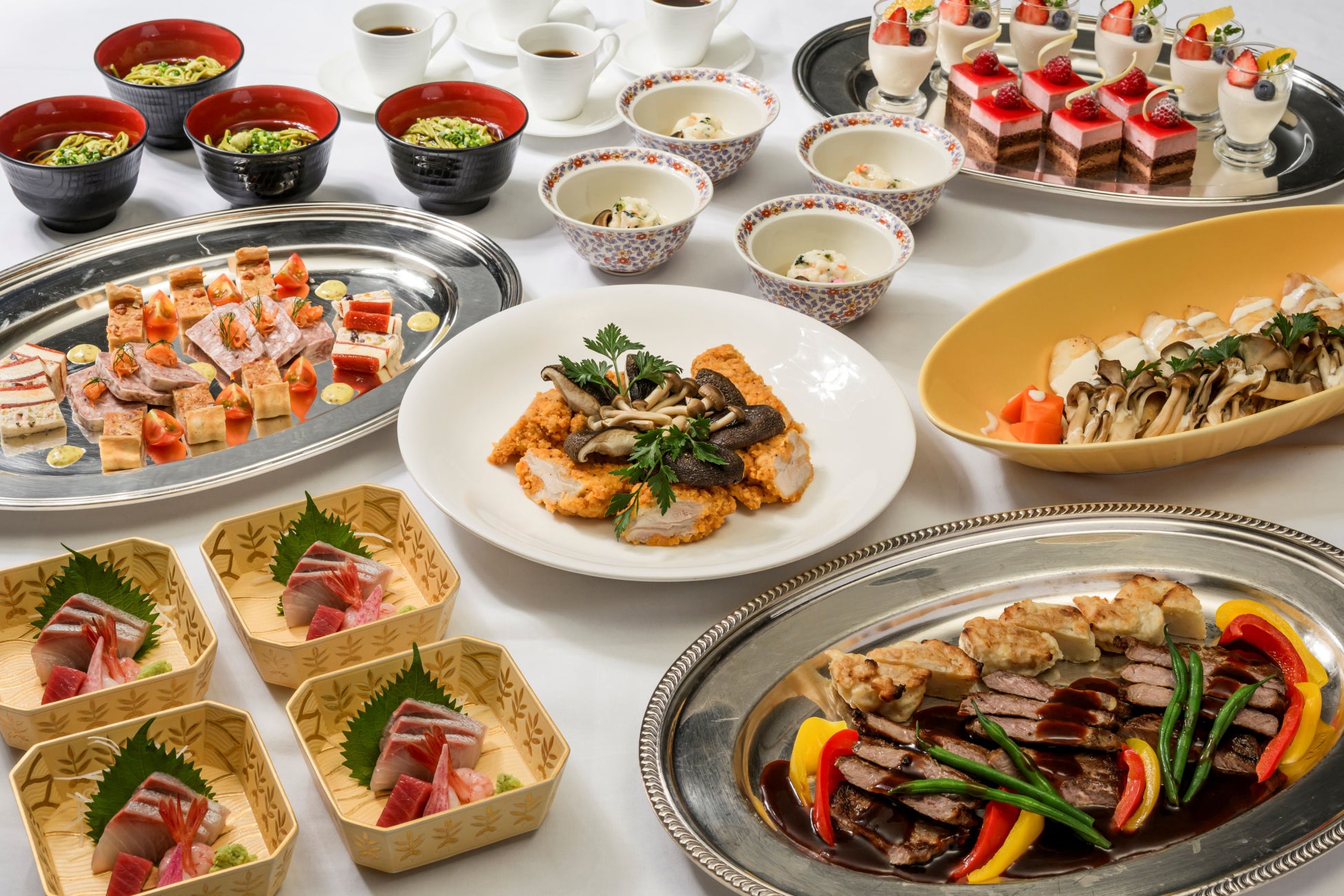 【ホテルオークラ神戸】聖夜を彩るクリスマスケーキ、シュトーレン、デリカテッセンの予約を10月15日（水）より開始