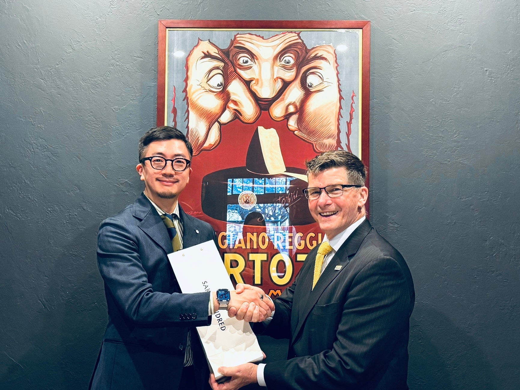 【銀座コージーコーナー】今年発売30周年を迎えるロッテ「紗々」コラボ商品「紗々ミルクレープ」が今秋も登場！