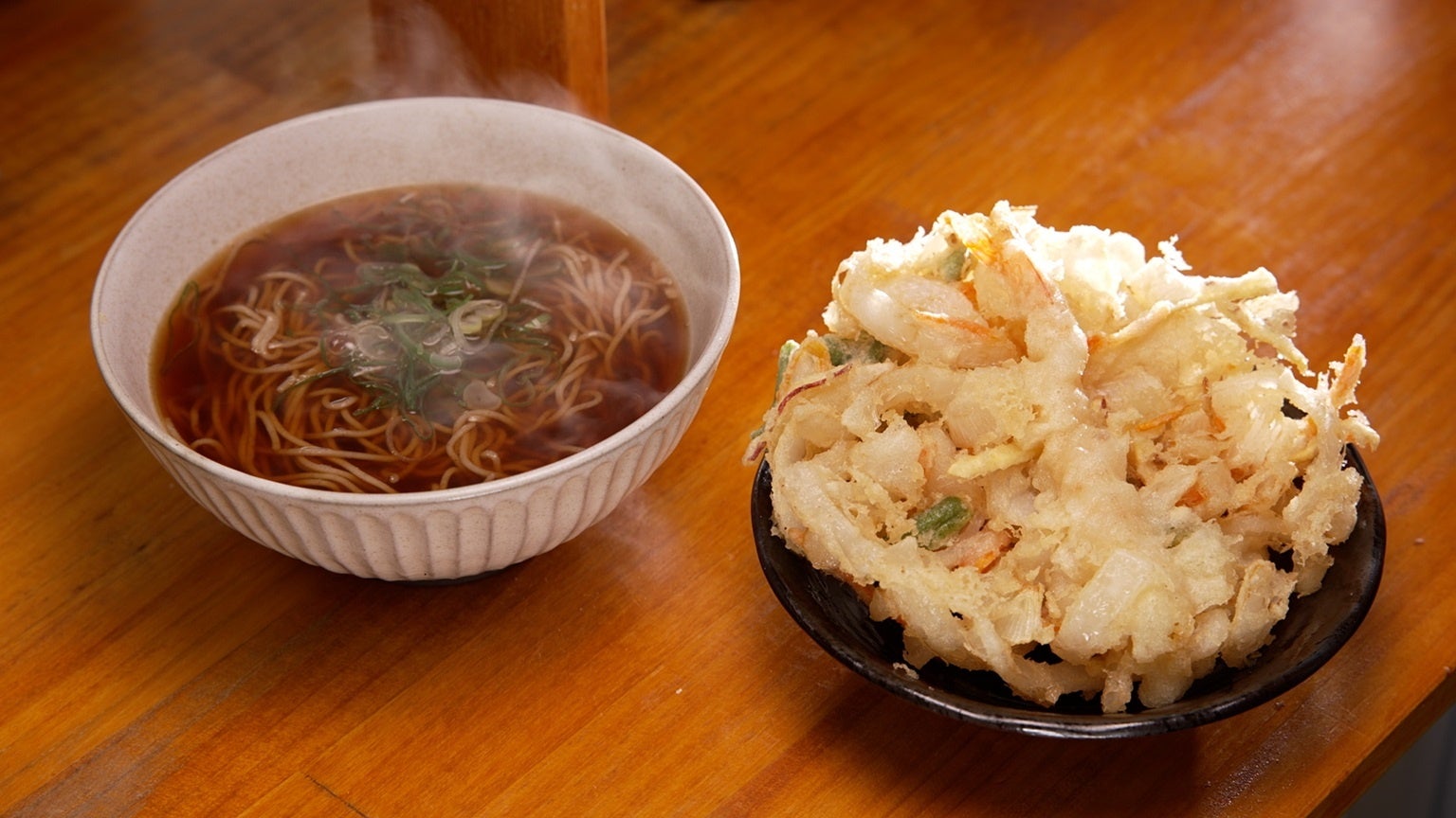 ちょっと贅沢！ごちそうカレー「海老フライと蟹クリームコロッケカレー」9月8日（月）からカレーハウス リオ限定店舗で販売！