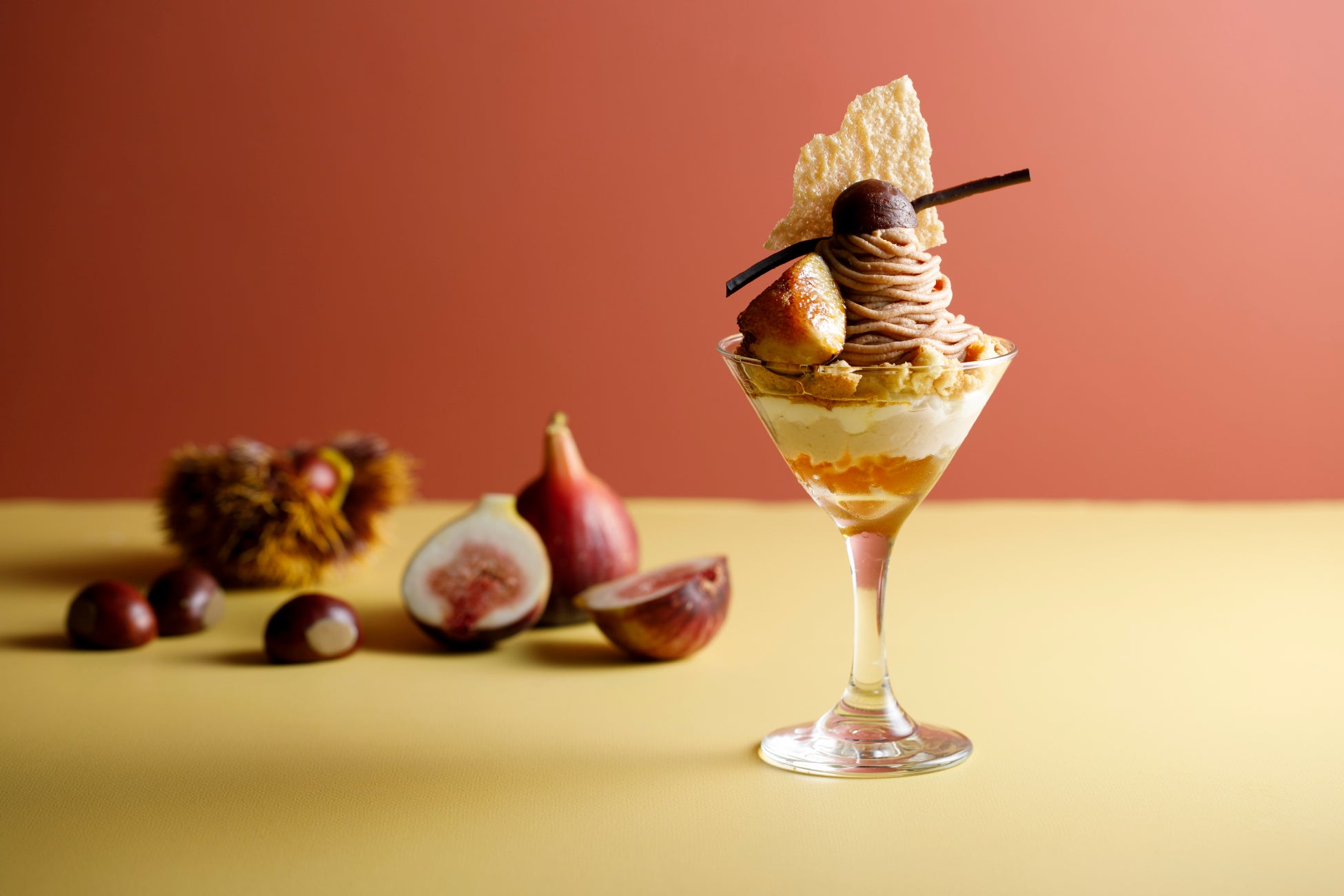 プラネタリウムで美しい月を楽しめる特別なフェア『Under the Same Moon -今夜、月を見上げて-』