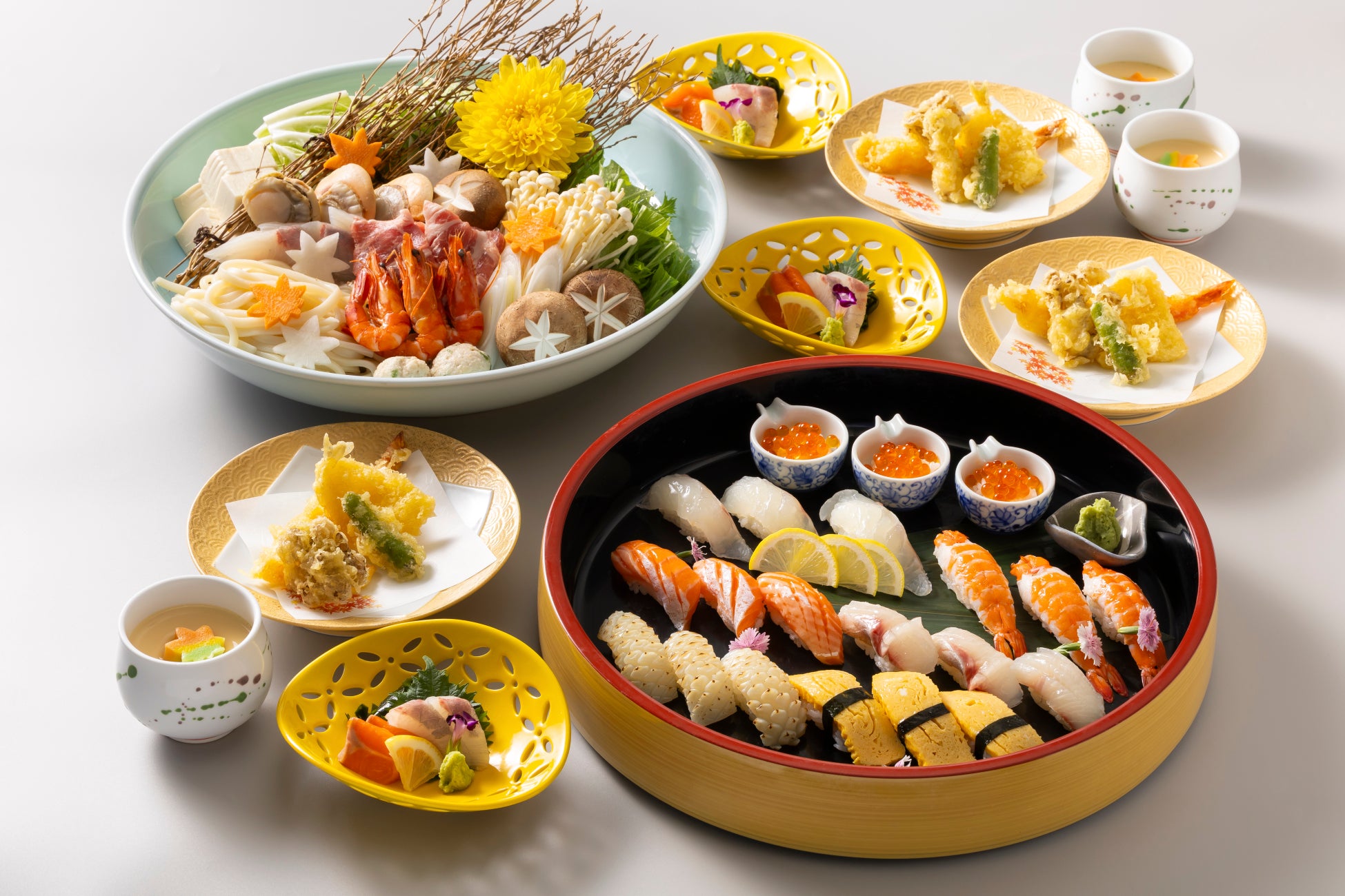 1日1,000個売れる四角いシュークリームの専門店 「熱海