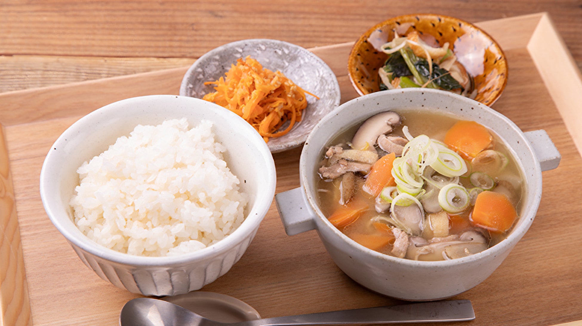 9月8日(月)～小僧寿しでは、【平日限定】お得感満載！ボリューム満点の12貫盛♪平日限定！『よくばり！バリュー盛フェア』開催！