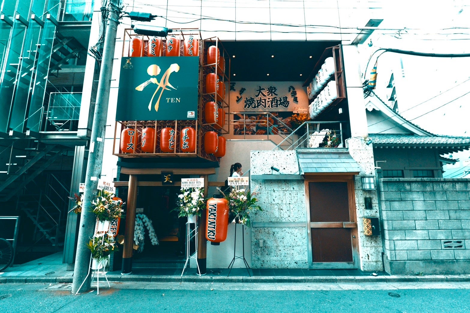 ～仲間と囲む焼肉を、もっと気軽に～　牛角「2,500円 学生限定食べ放題」定番化決定！ 学生時代の“かけがえのない時間”に、笑顔が集まるテーブルを