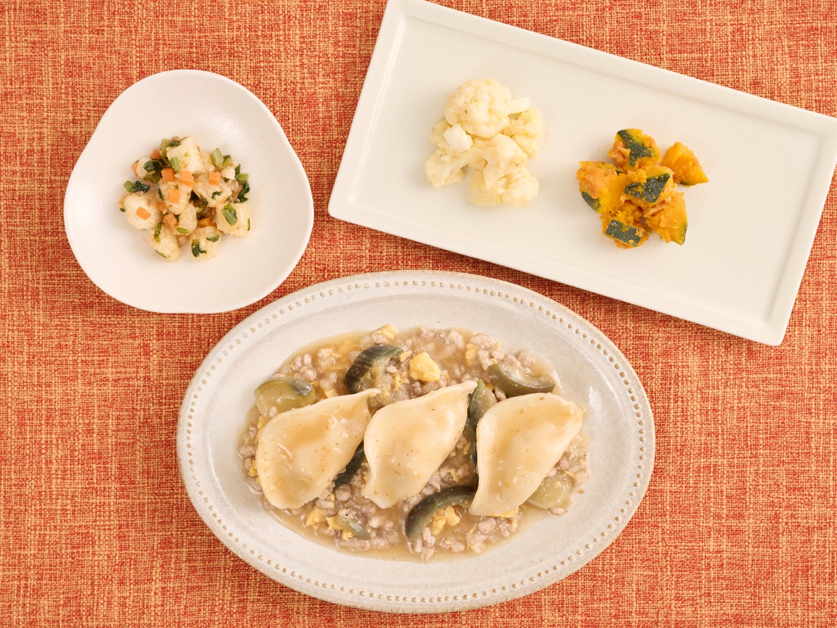 みなとみらいのホテルで楽しむ大人のハロウィン　“魔女の森”をイメージした秋のスイーツプレートなどが登場