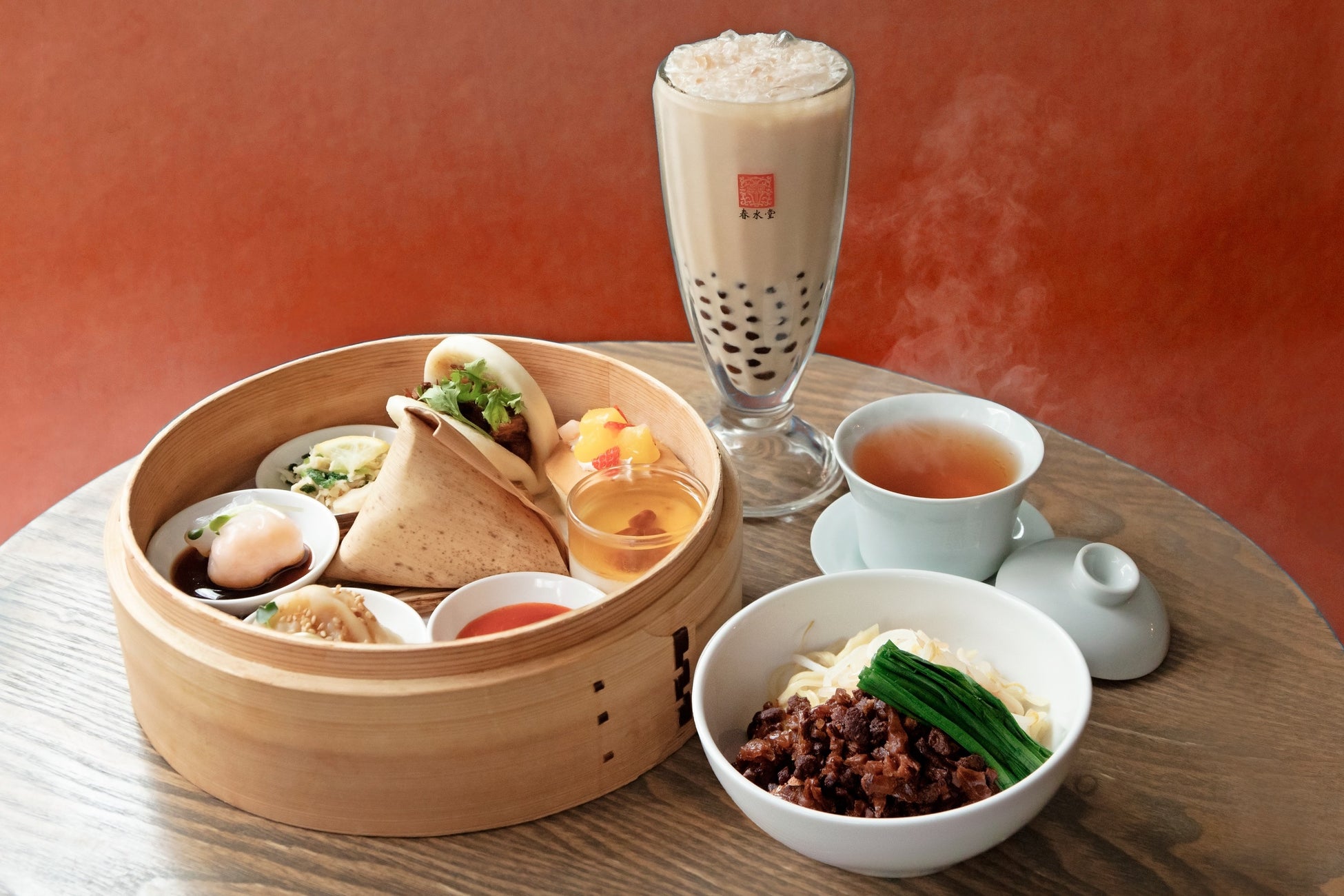 台湾発ルームフレグランスブランド『明星花露水 / ミンシン・ファールースェ』と夜アイス専門店『21時にアイス 』がコラボスイーツを発売