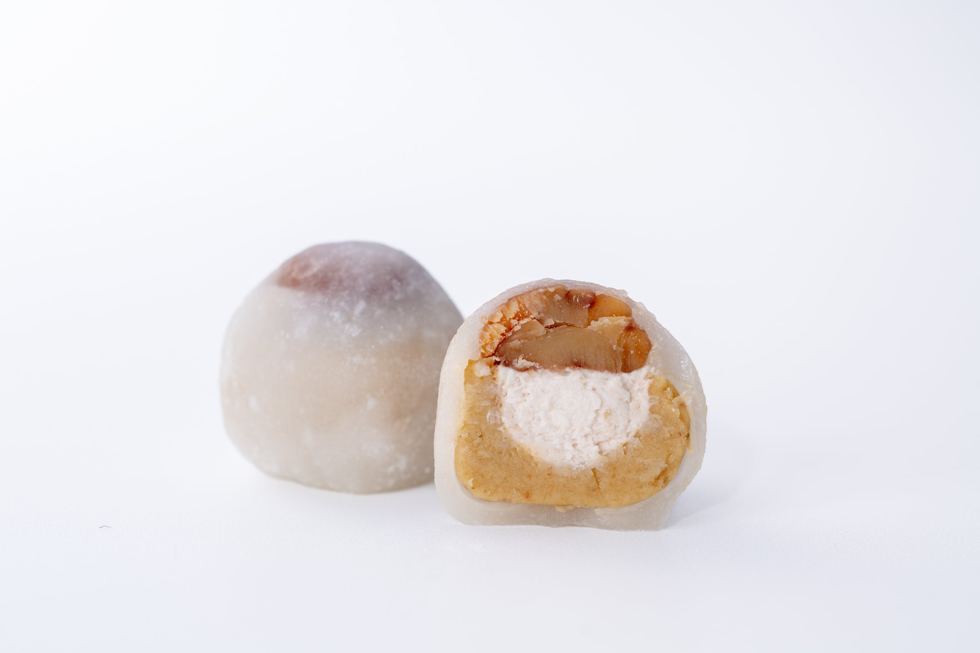 【ディズニーの世界観で楽しむカフェ】「Disney HARVEST MARKET」でミッキー＆グーフィーの秋冬限定スペシャルメニューがスタート。