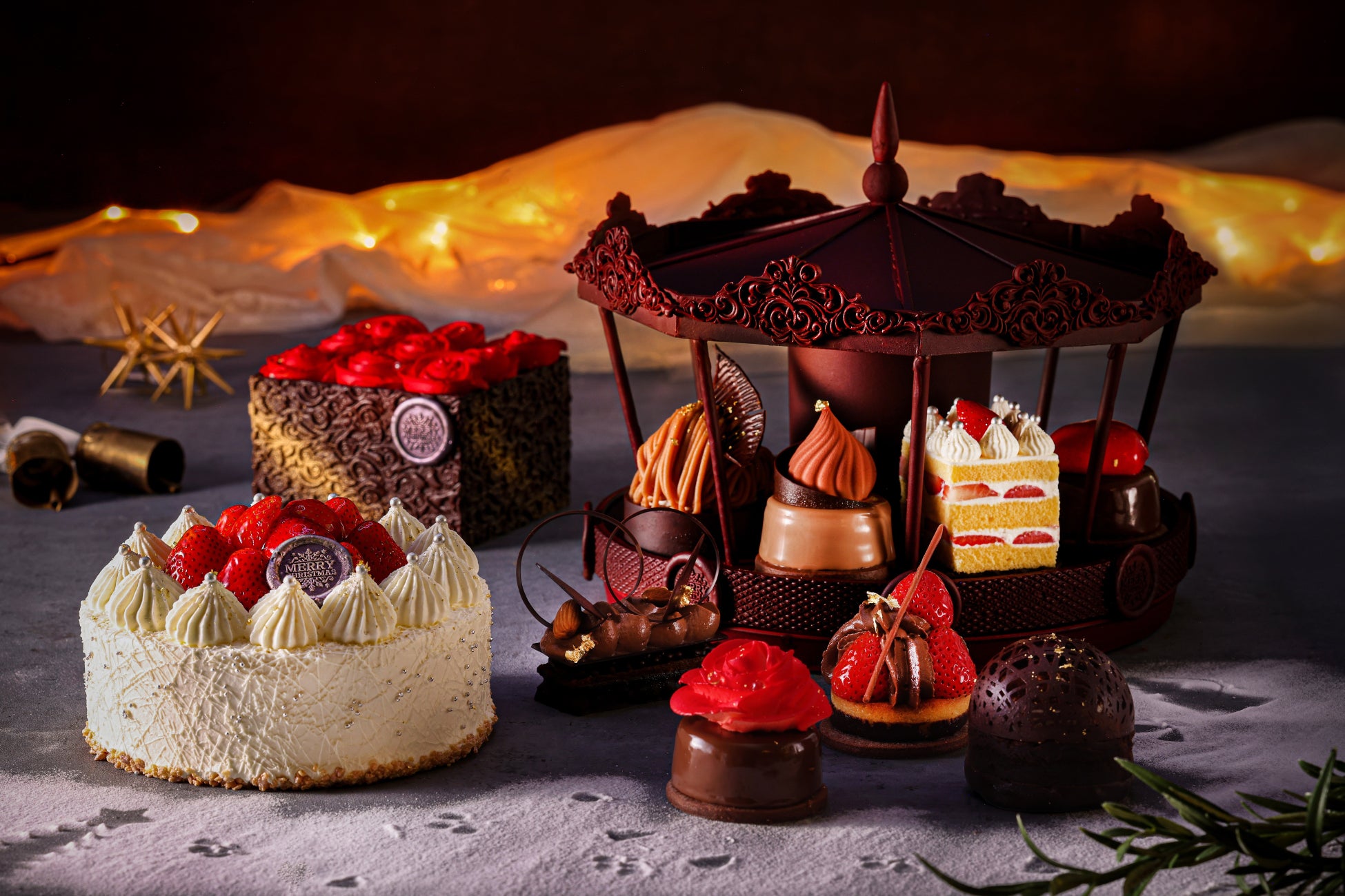 【ホテルニューグランド】秋の新作！まるで赤ワインのような芳醇な味わい「赤葡萄ゼリーババロア」（S.Weil by HOTEL NEW GRAND横浜髙島屋店）