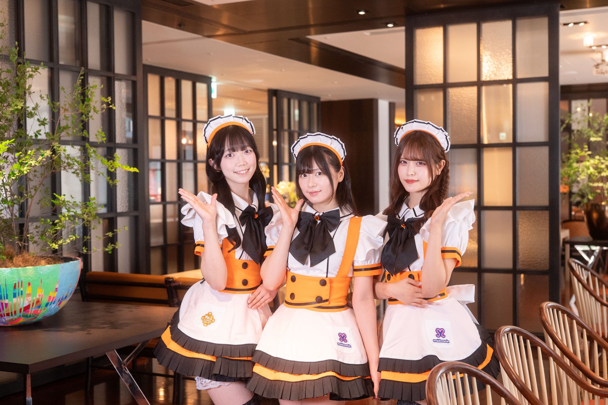 夕焼け空を映す茜色に、心ときめく。飲むのがもったいないほど美しい日本酒「茜の空を翔る小さな魔法」