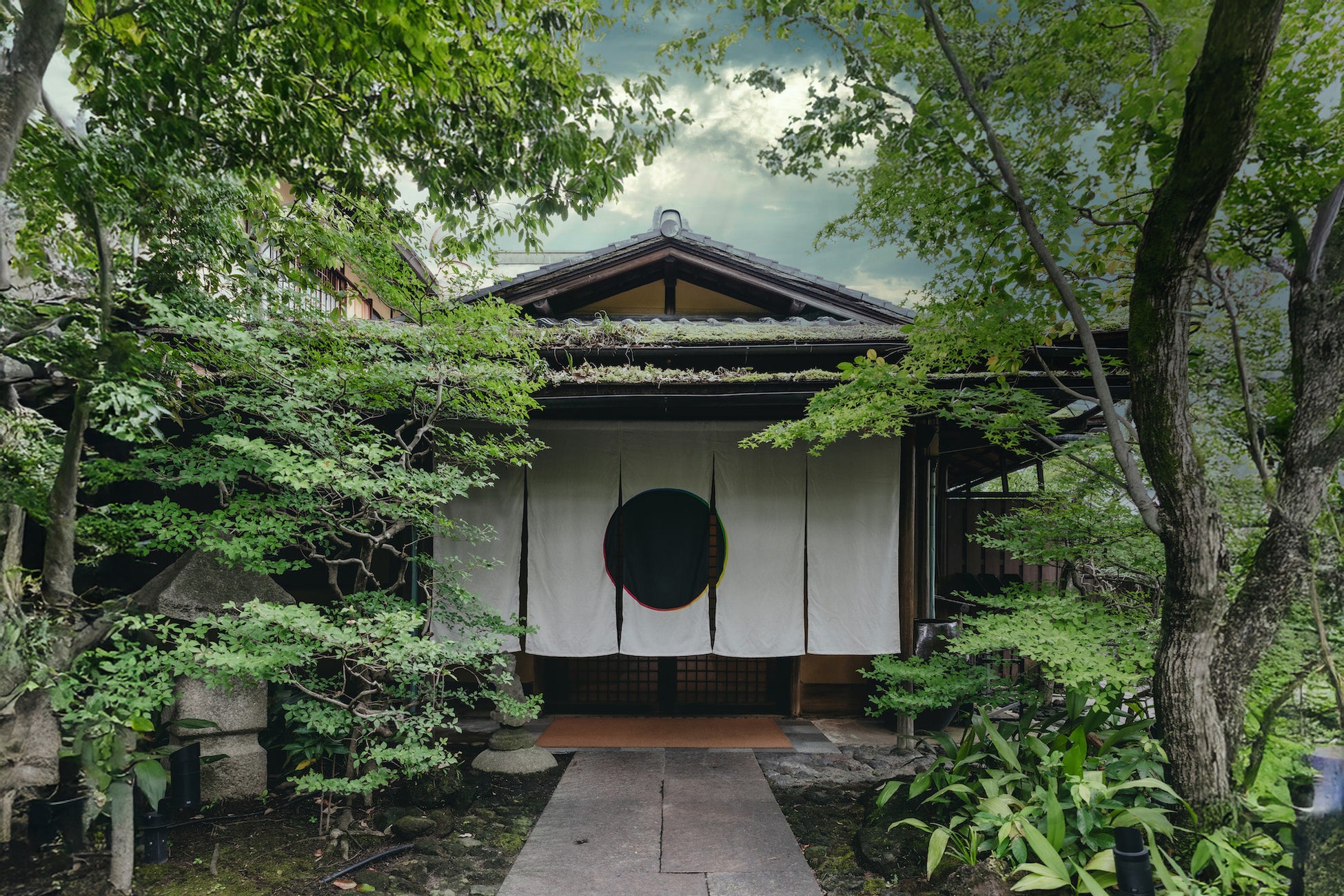 BRISK STANDのハンバーガーと濃厚なのにさっぱりなデザート感、そしてなめらかな食感で、食後にぴったりの“〆アイス”がコラボレーション!