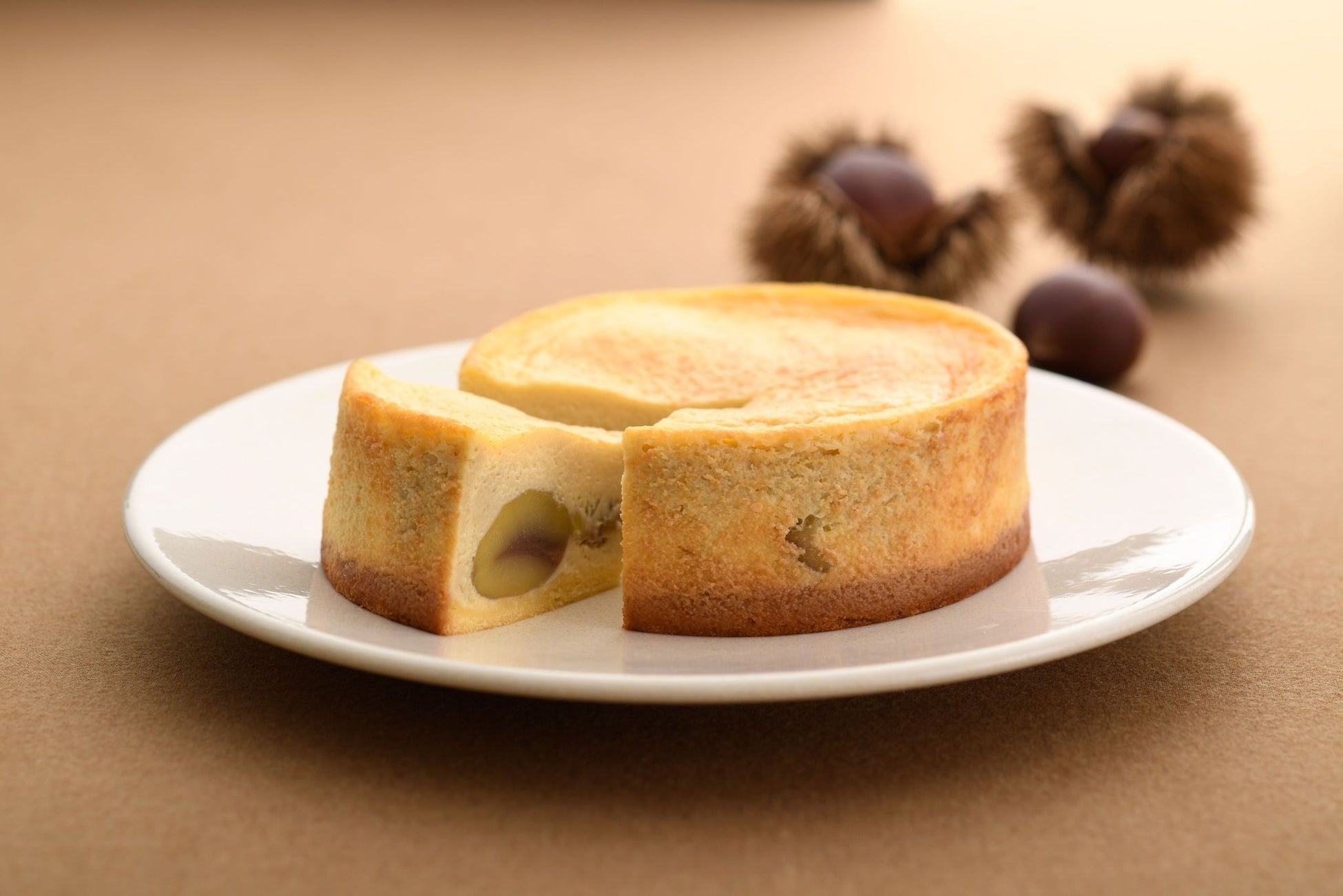 【廻転レーン焼肉いっとう】9/26(金）～秋のメニュー！”A5和牛の炙り寿司”、ネギ塩を巻いて食べる”大判炙り牛タン”、石焼ビビンバ三種他！