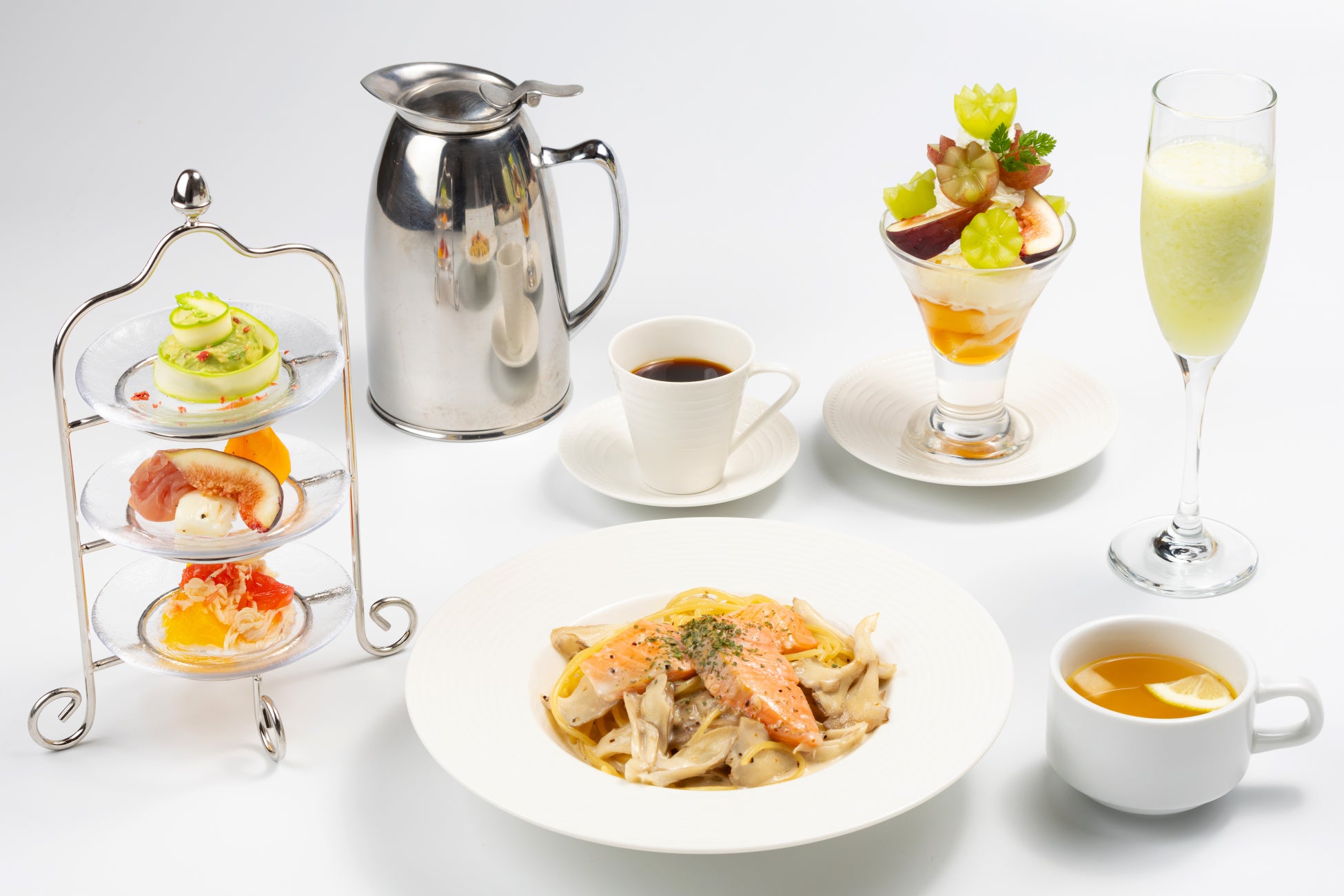 ～『カフェ・ベローチェ』満足、濃厚、贅沢～ 食べ応え抜群の牛カルビサンド、濃厚クリームリゾット、焼き栗のモンブランなど3品を10月2日（木）より新発売！