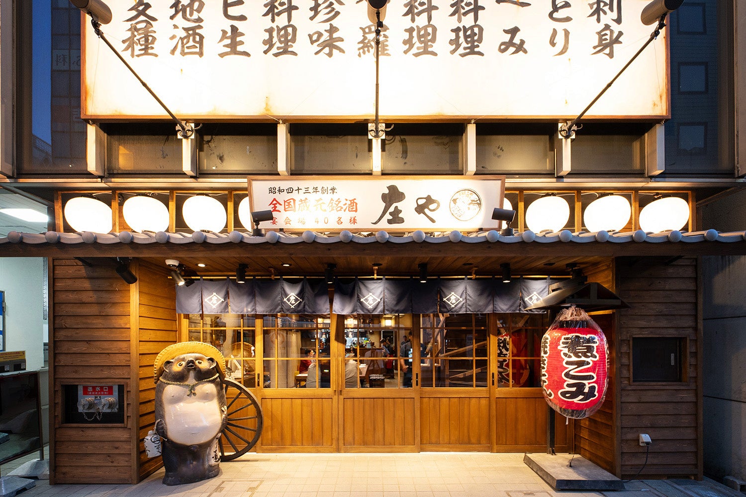 【阪神梅田本店】バニラとブランデーが描く、甘く芳醇な余韻。香りと見た目が華やかなスイーツが登場。「VANI(バニ)」より「ブランデーケーキ」を発売！【期間限定】